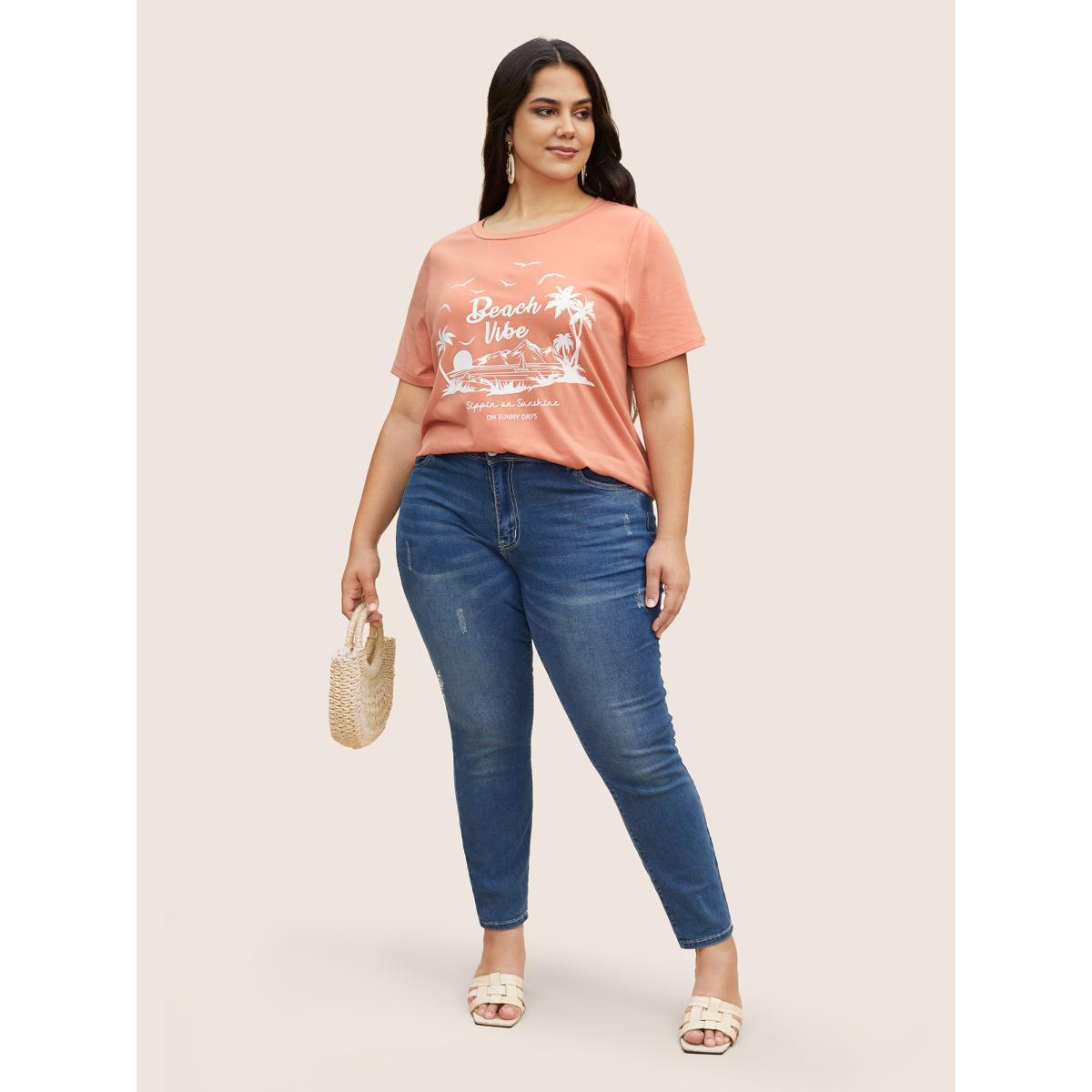 Plus Size Tropical Coconut Tree Print Round Neck T-shirt Salmon Women Resort Contrast Art&design Round Neck Vacation T-shirts BloomChic 14-16/1X Product Image