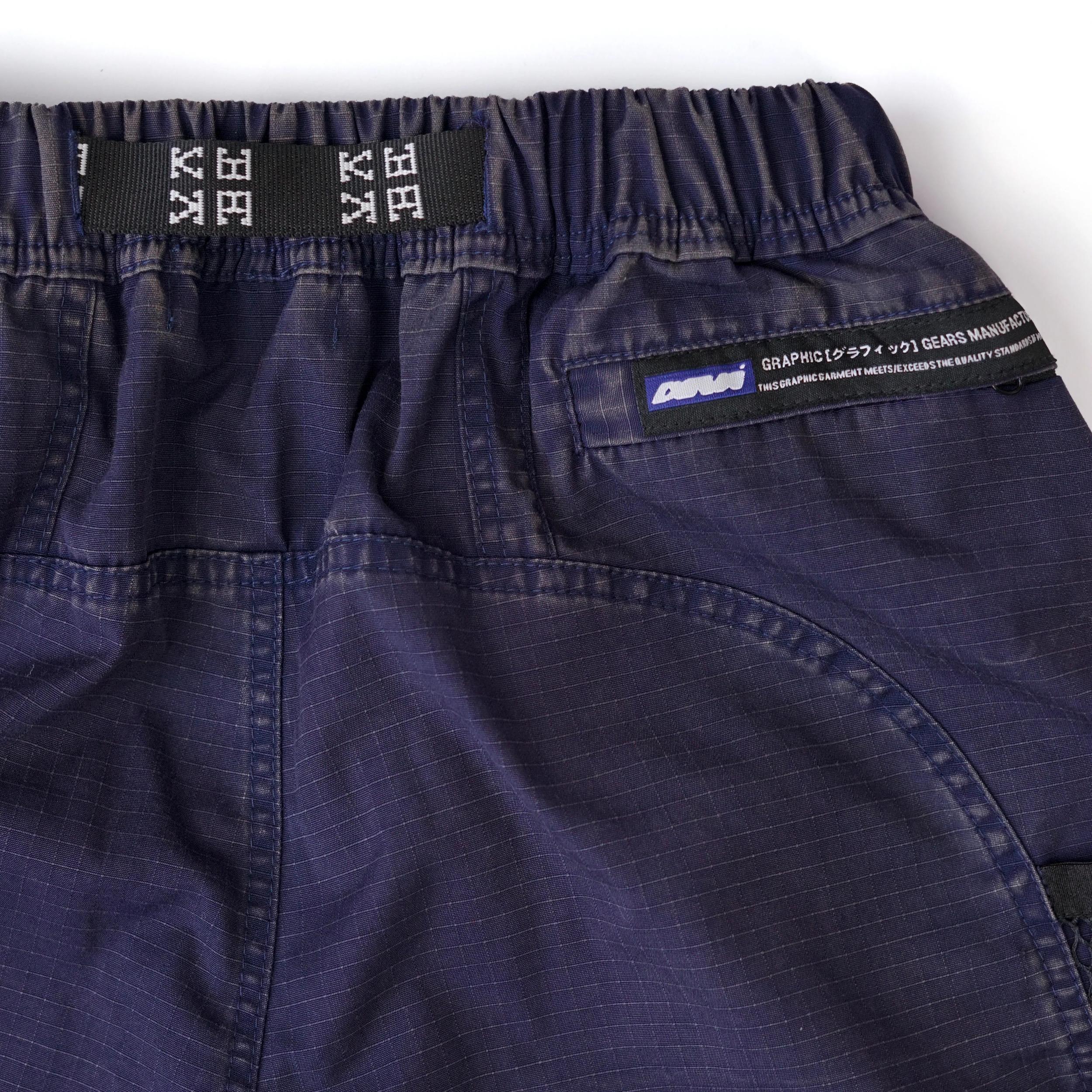 HIKE CARGO SHORTS Male Product Image