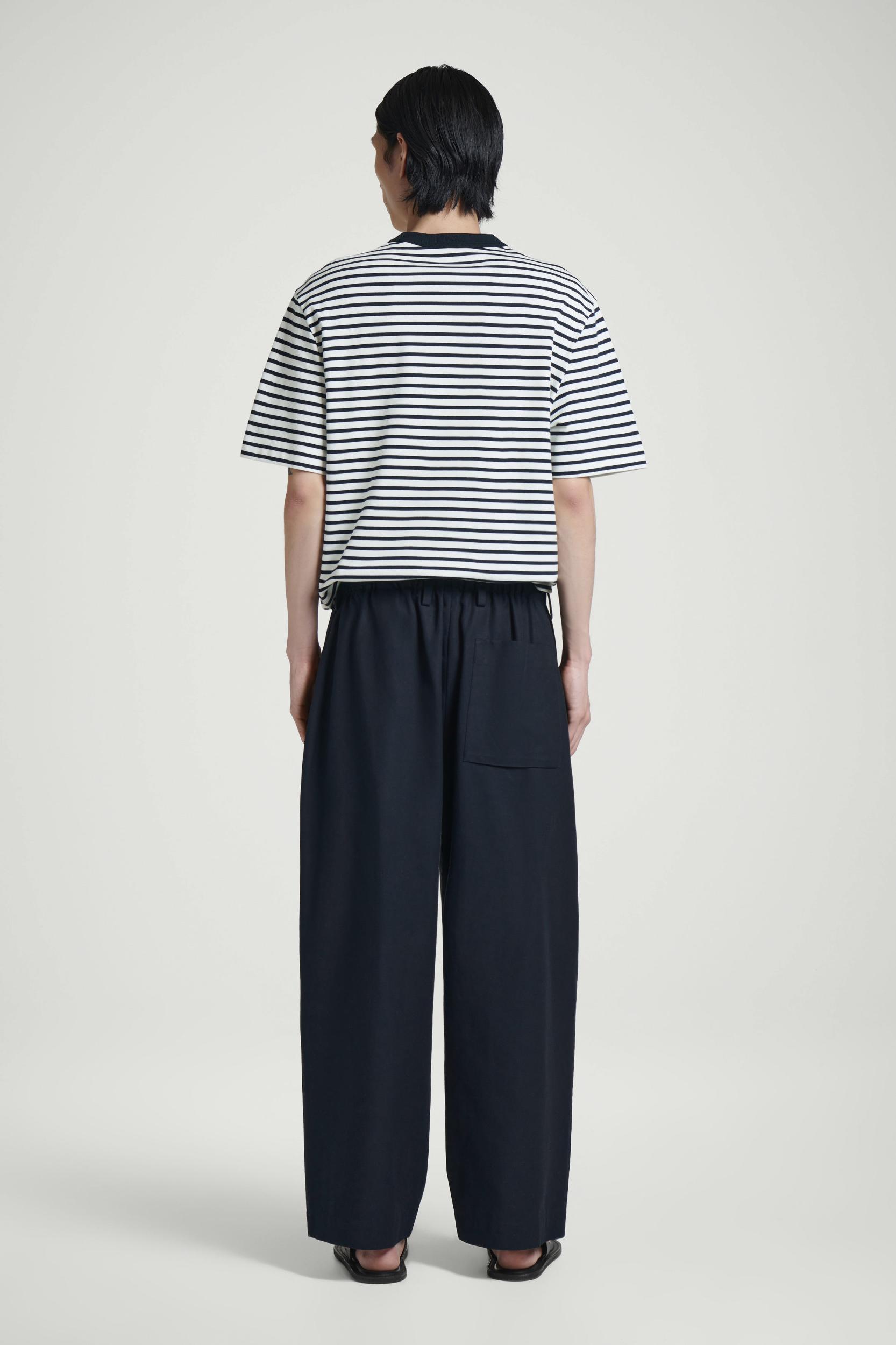 BARREL-LEG DRAWSTRING PANTS Product Image