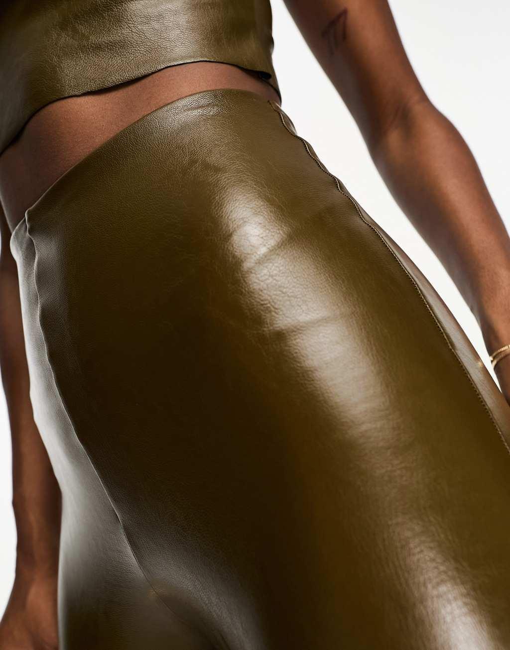 Commando faux leather cropped flare leggings in green - part of a set Product Image