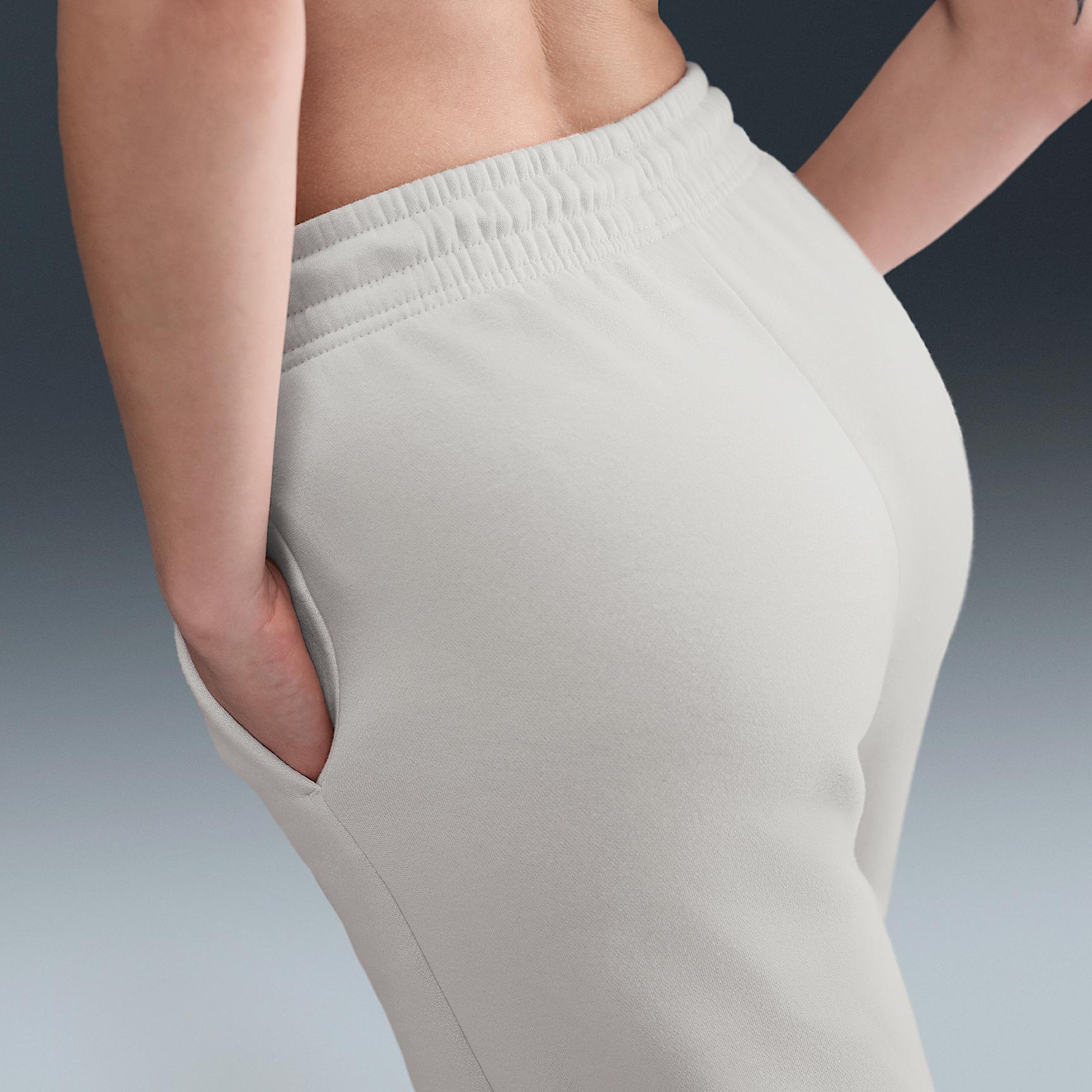 Women's Nike Sportswear Phoenix Fleece High-Waisted Wide-Leg Pants Product Image