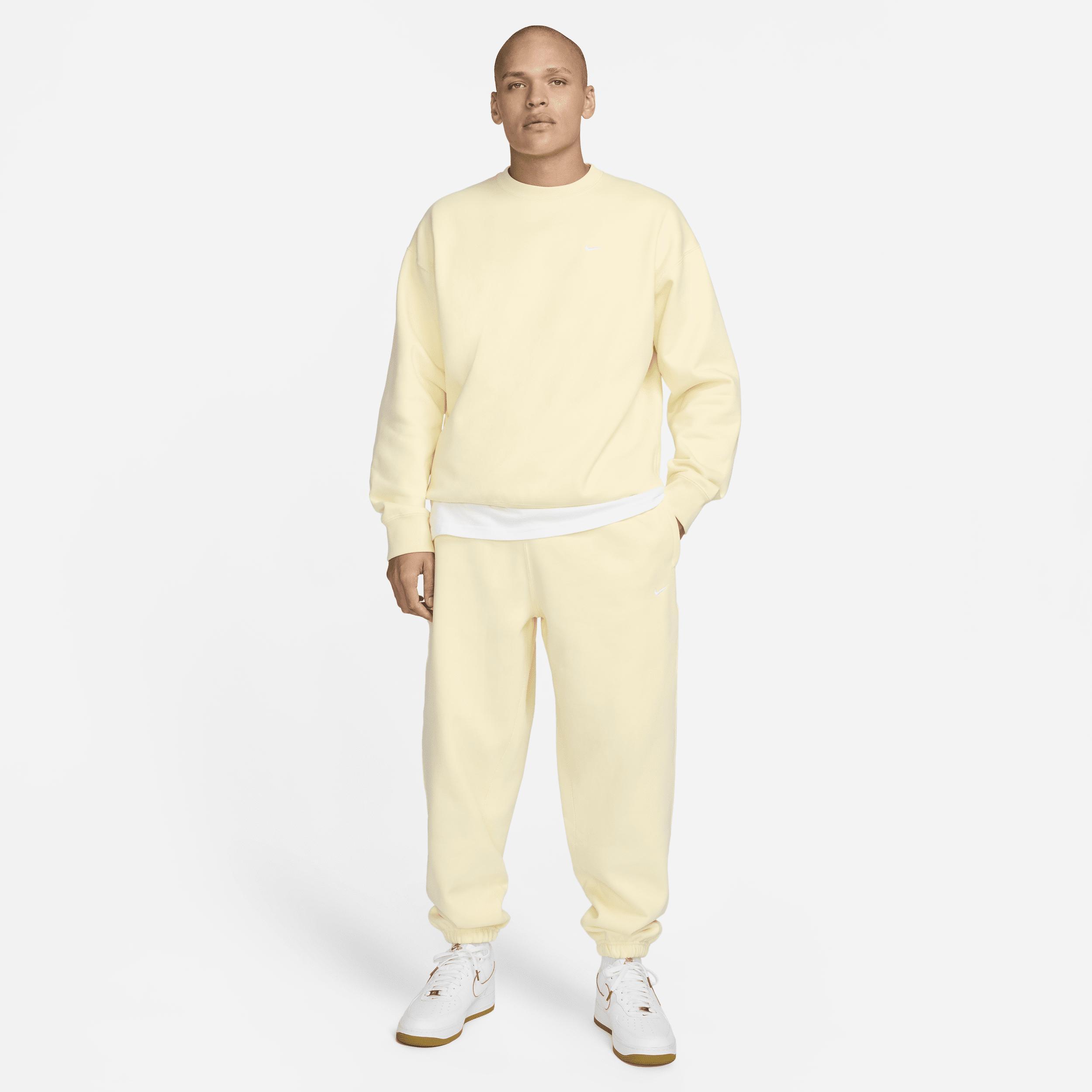 Nike Solo Swoosh Men's Fleece Crew Product Image
