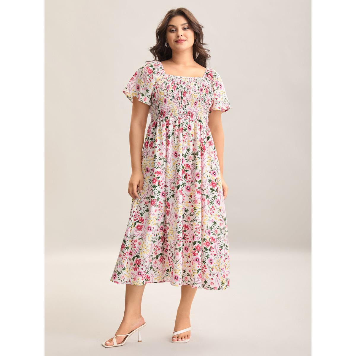 Plus Size Floral Shirred Square Neck Pocket Midi Dress WhiteSmoke Women Elegant Non Square Neck Short sleeve Curvy Midi Dress BloomChic 18-20/2X Product Image
