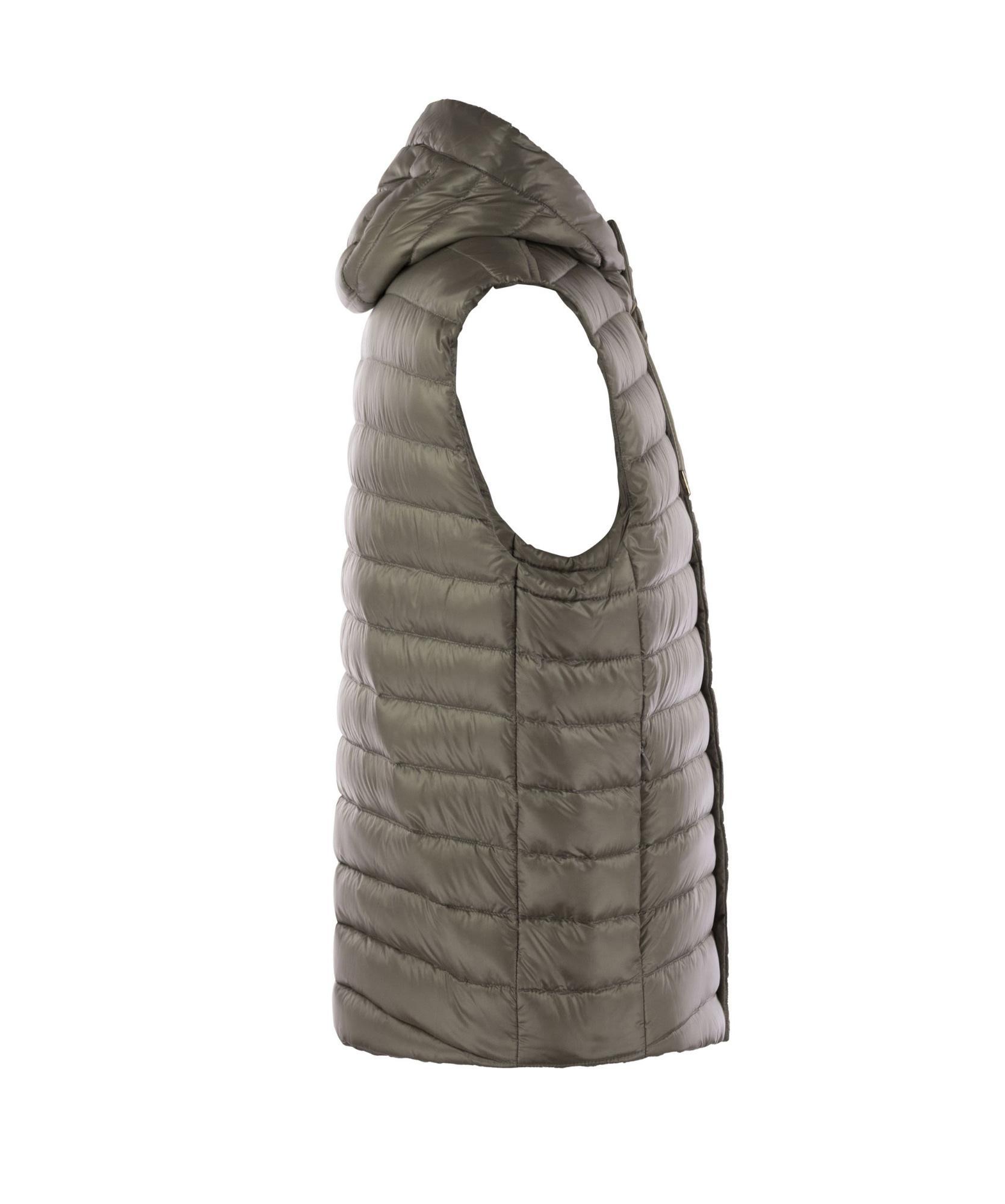 HERNO Sleeveless Down Jacket In Sand Product Image