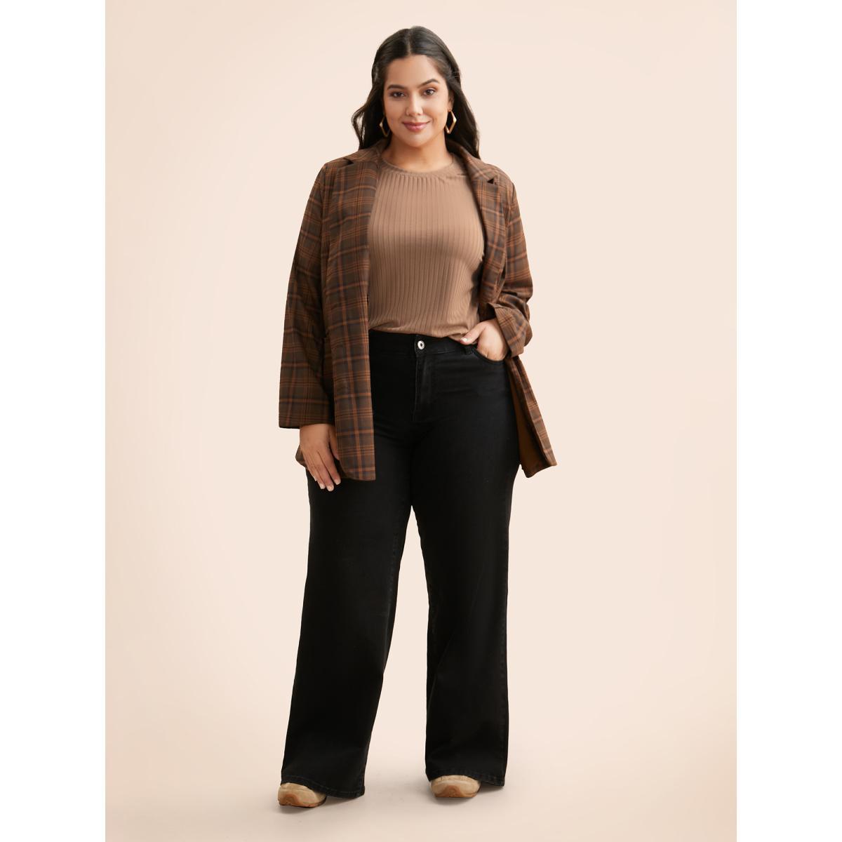 Plus Size Crew Neck Pit Strip Contrast Trim T-shirt LightBrown Women Casual Texture Round Neck Everyday T-shirts BloomChic 12/L Product Image