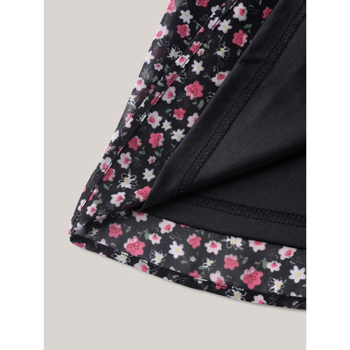 Plus Size Black Floral Print Shirred Waist Cinched Shirt Women Elegant Half Sleeve V-neck Everyday Blouses BloomChic 26/4X Product Image