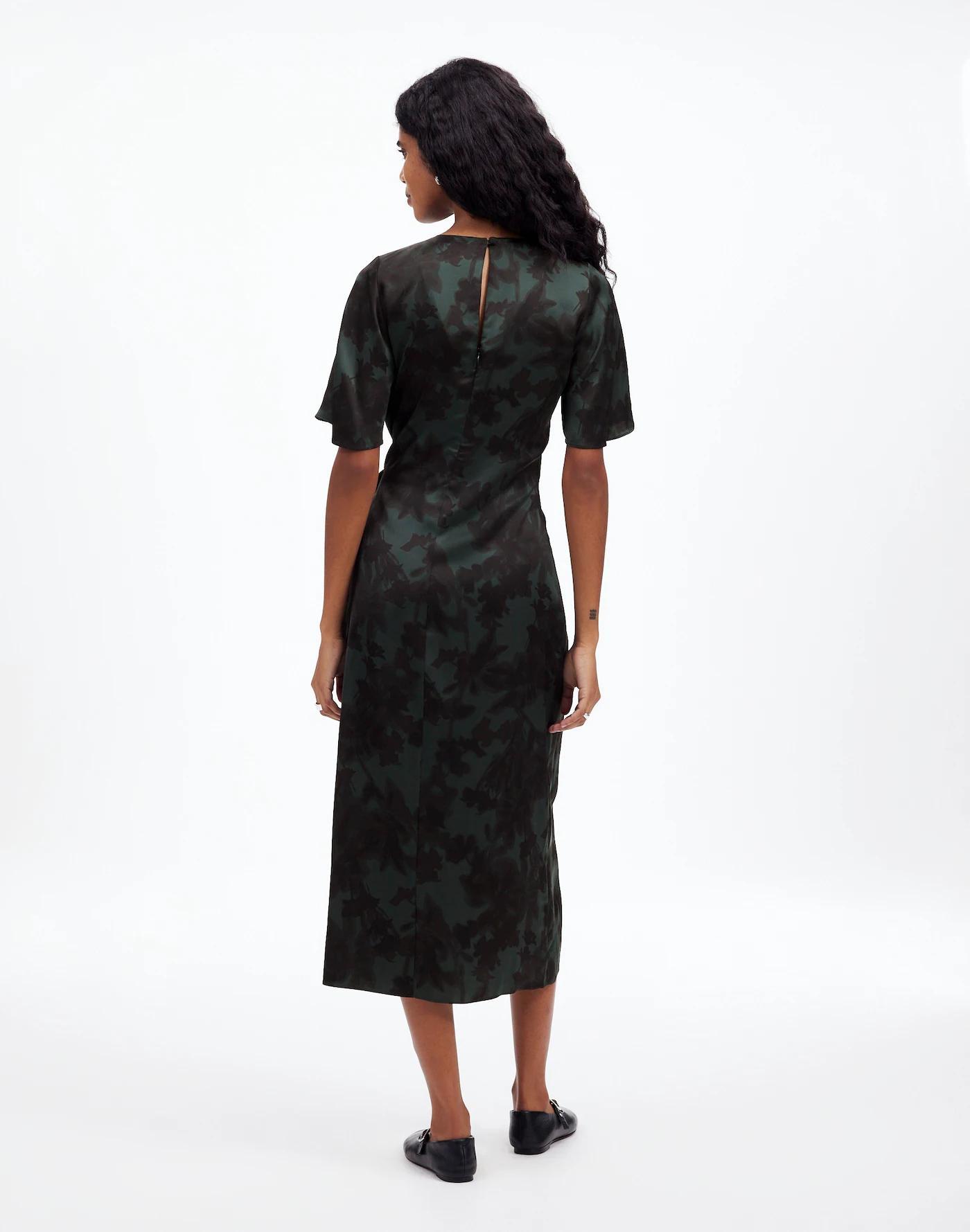Tie-Waist Midi Dress in Floral Product Image