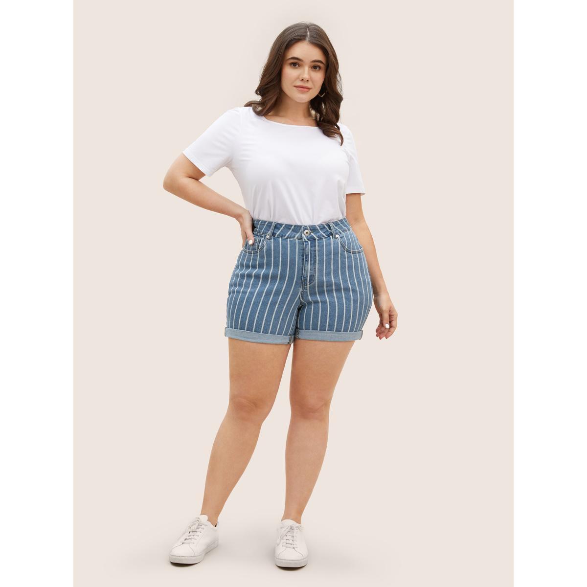 Plus Size Striped Roll Hem Light Wash Denim Shorts Women Denimblue Roll Hem High stretch Everyday Slanted pocket Casual Denim Shorts BloomChic 14/1X Product Image