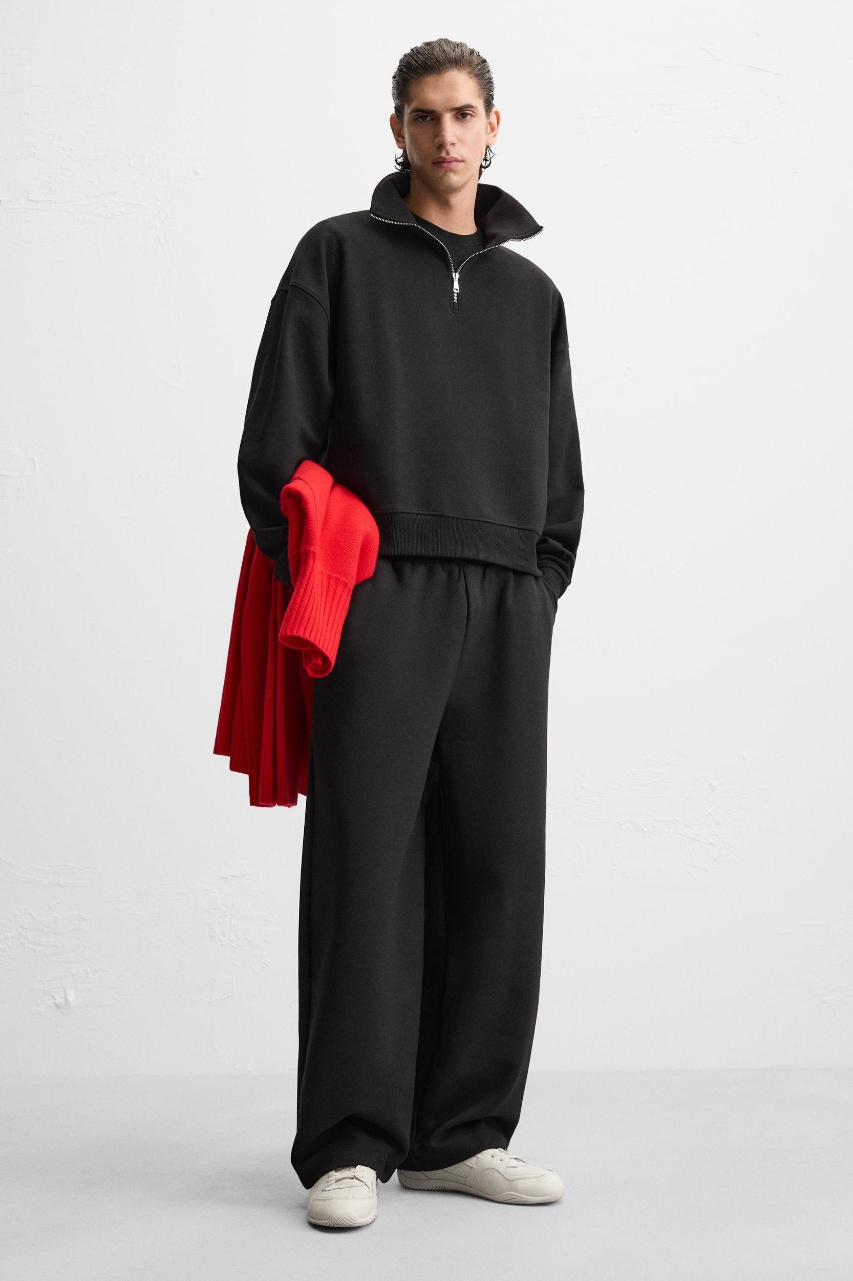 TECHNICAL RELAXED FIT JOGGER PANTS Product Image