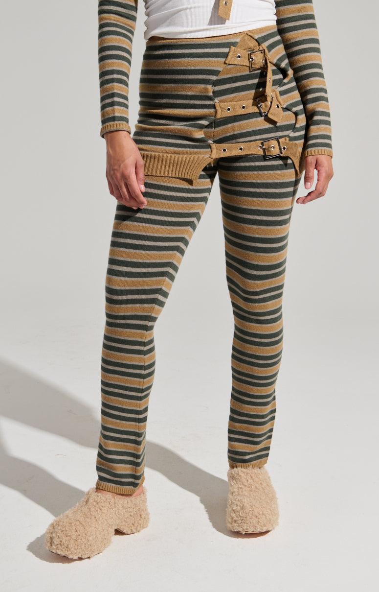 SAY LESS FLARE PANT Product Image