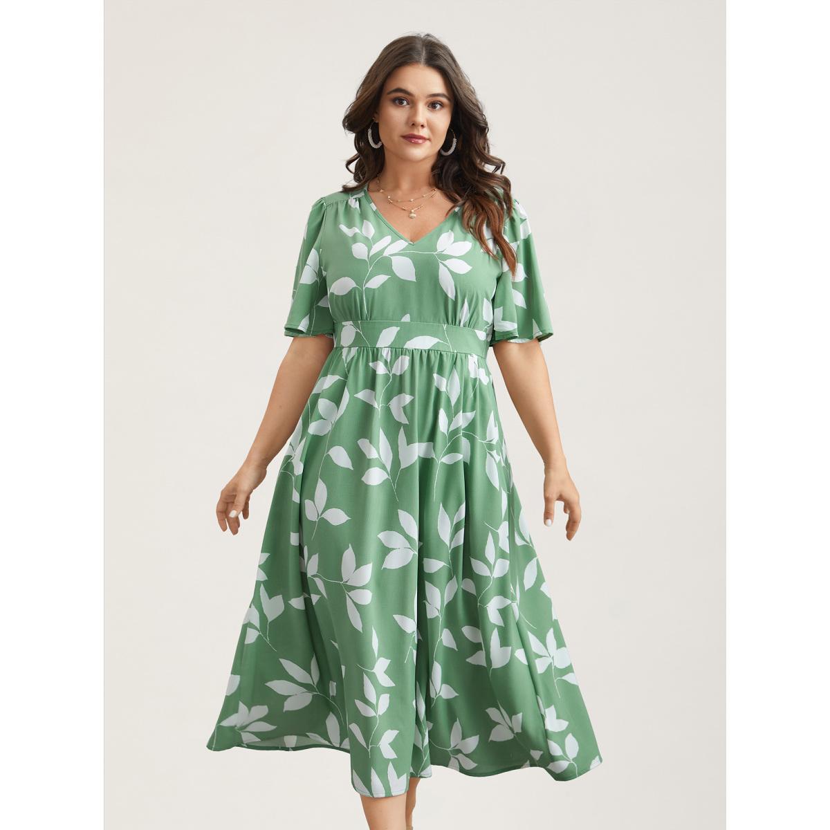Plus Size Leaf Print Waist-Cinched Flared Maxi Dress Sage Women Elegant Gathered V-neck Half Sleeve Curvy BloomChic 30/6X Product Image