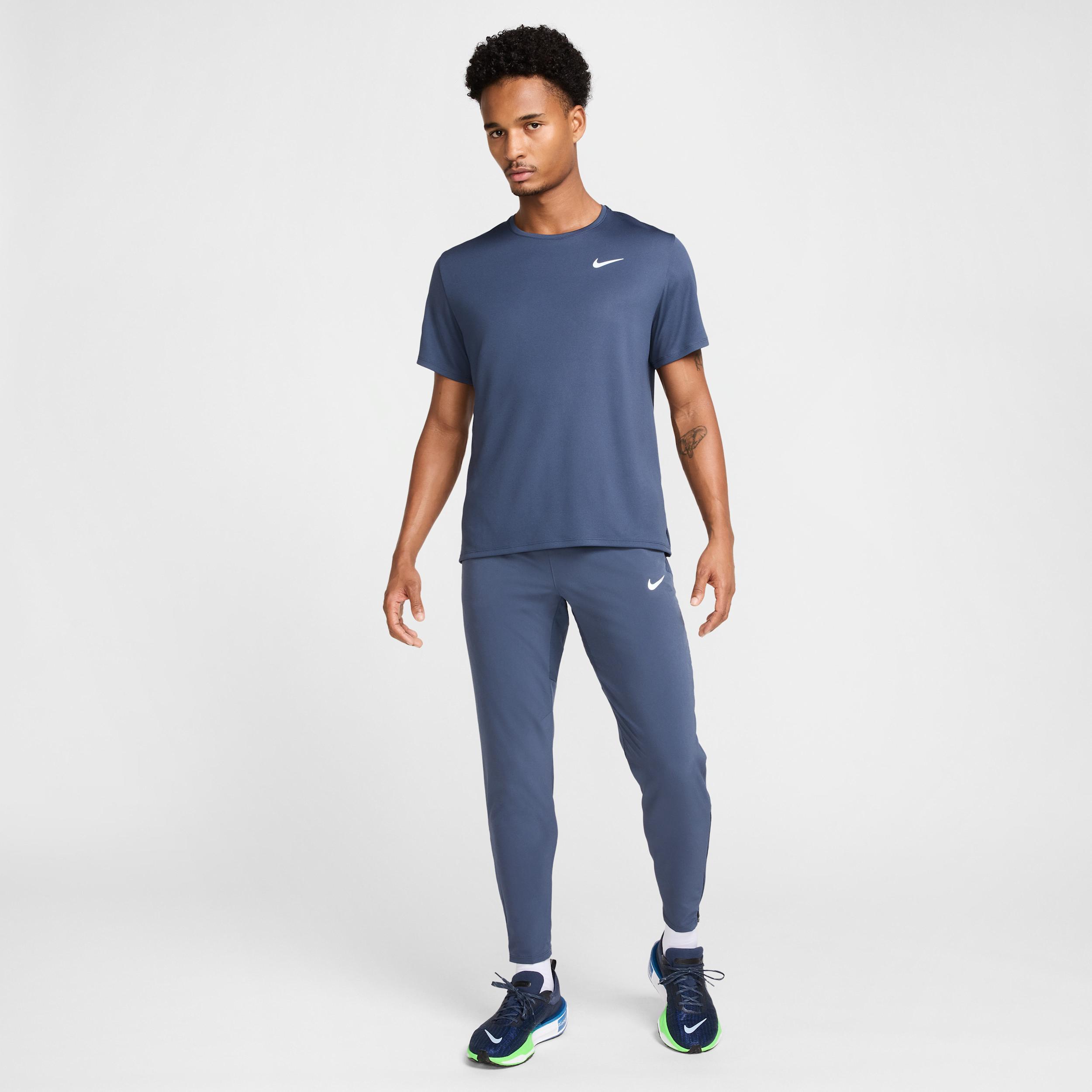 Nike Men's Stride Dri-FIT Woven Running Pants Product Image