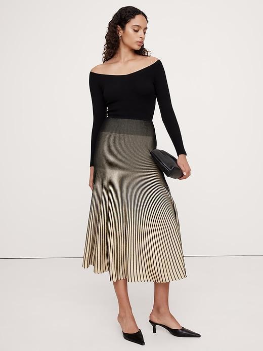 Sculpted V-Neck Maxi Dress Product Image