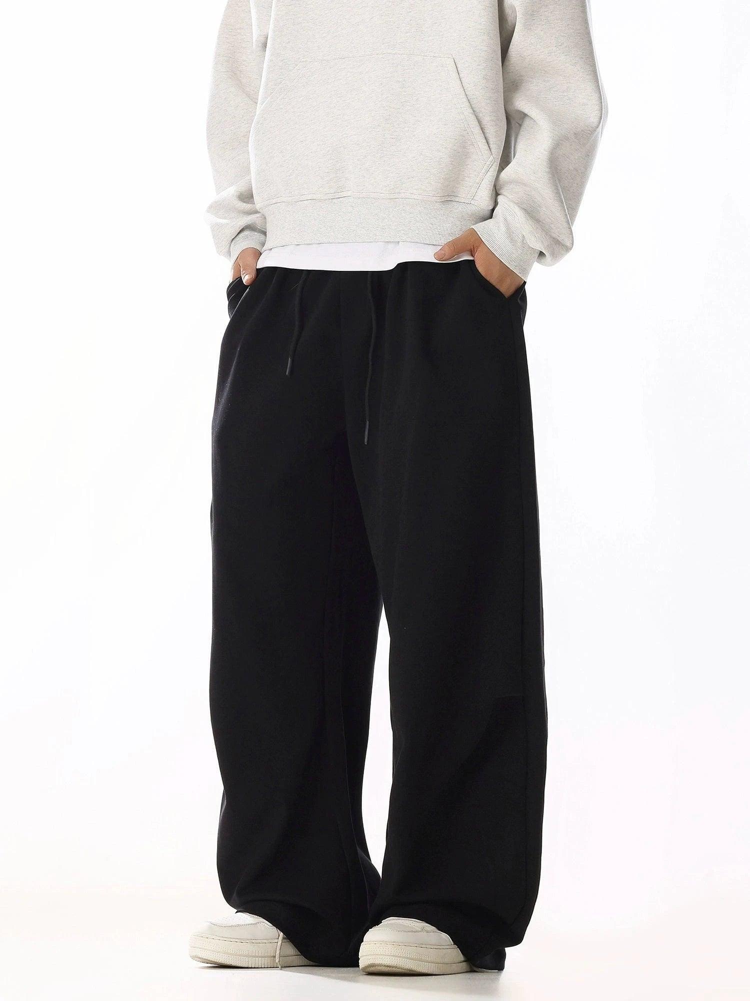 RT No. 19825 BLACK STRAIGHT SWEATPANTS Product Image