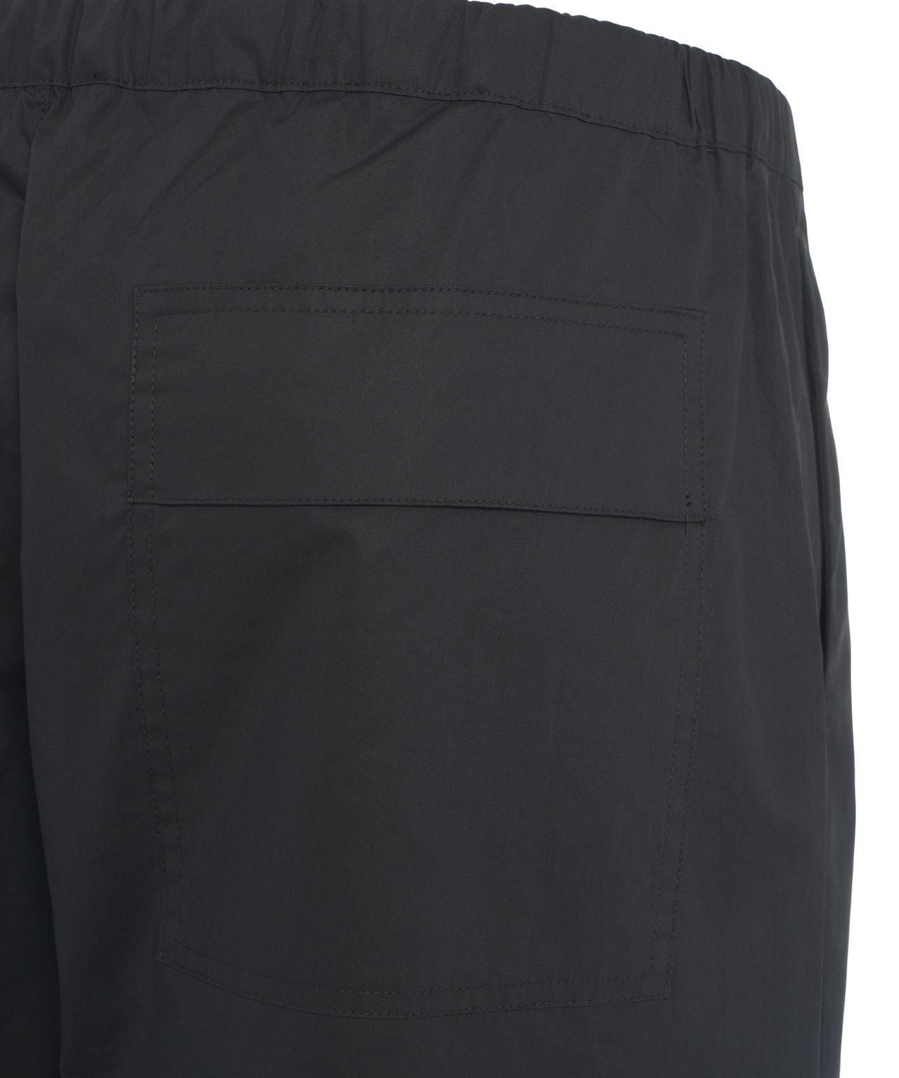 Wide leg pants with belt Product Image