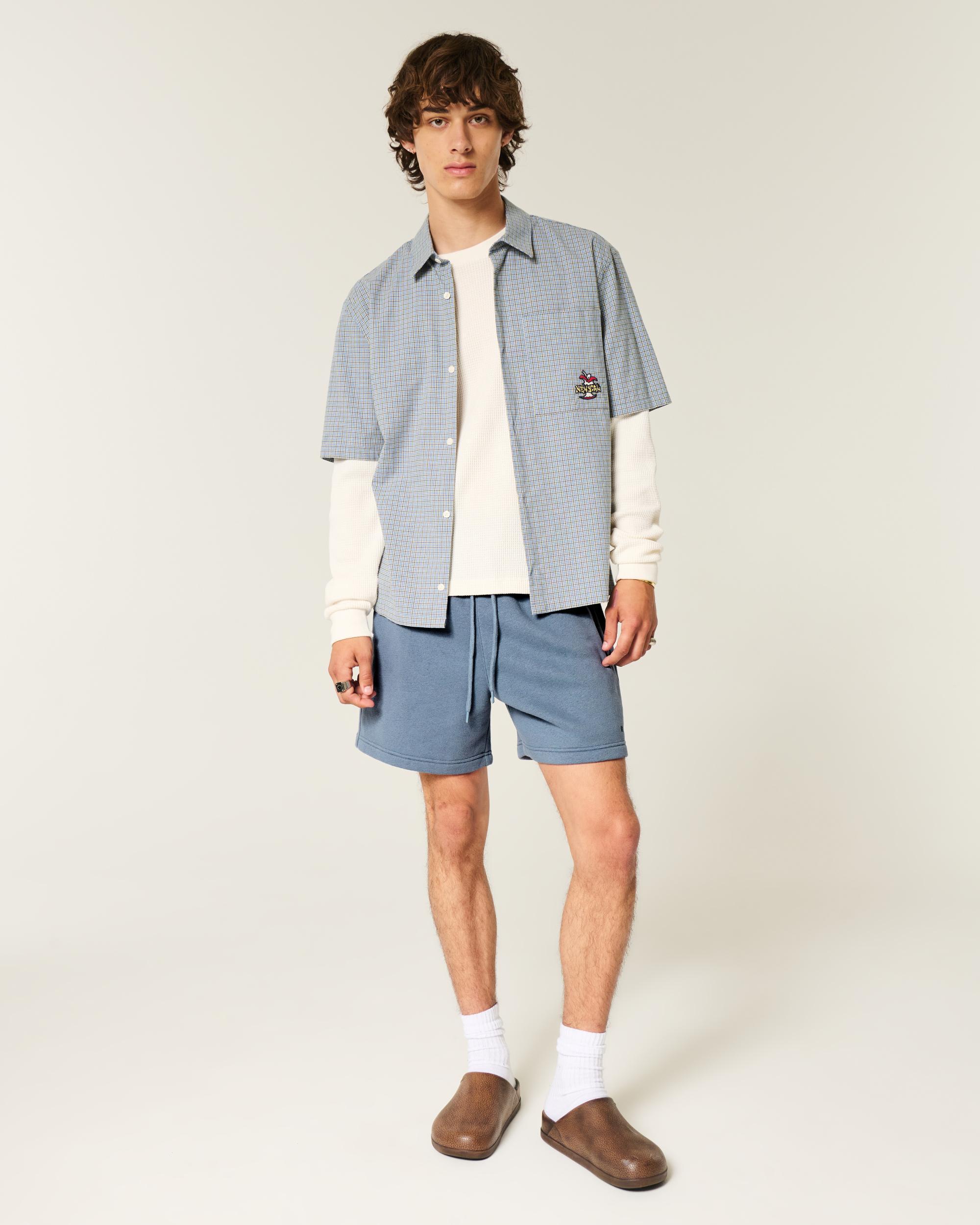 Mid-Thigh Loose Fleece Shorts Product Image