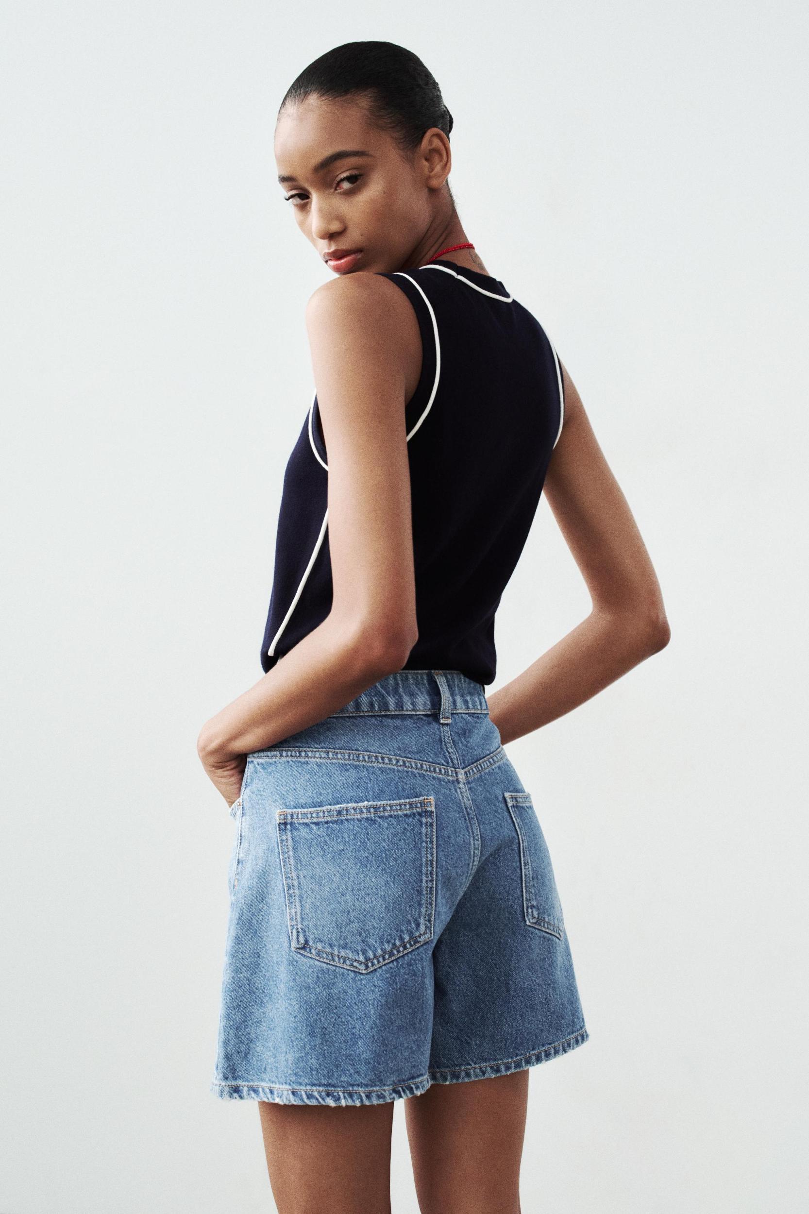 Z1975 HIGH-WAISTED LOOSE FIT SHORTS Product Image