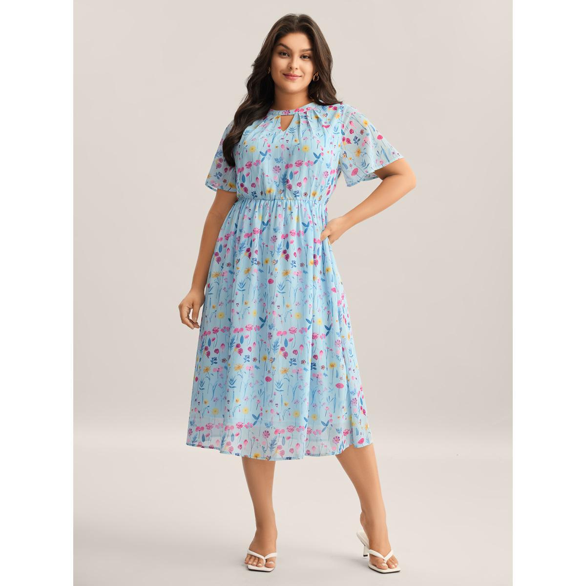 Plus Size Garden Print Stretchy Sheer Midi Dress LightBlue Women Round Neck Short sleeve Curvy BloomChic 26/4X Product Image