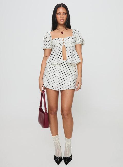 Passionfruit Linen Blend Top Cream/Black Polka Dot Product Image