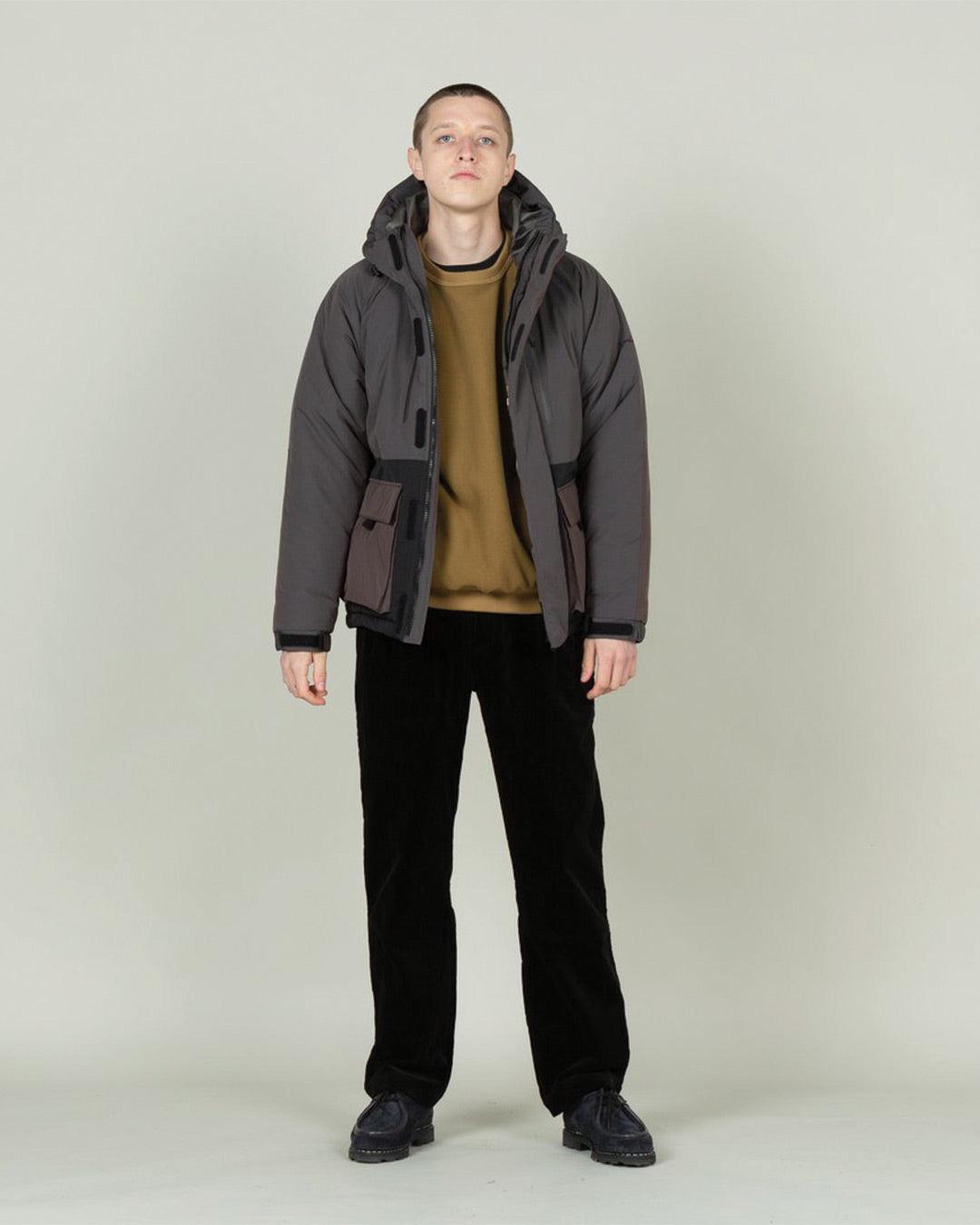 Latitude Jacket - Black Product Image