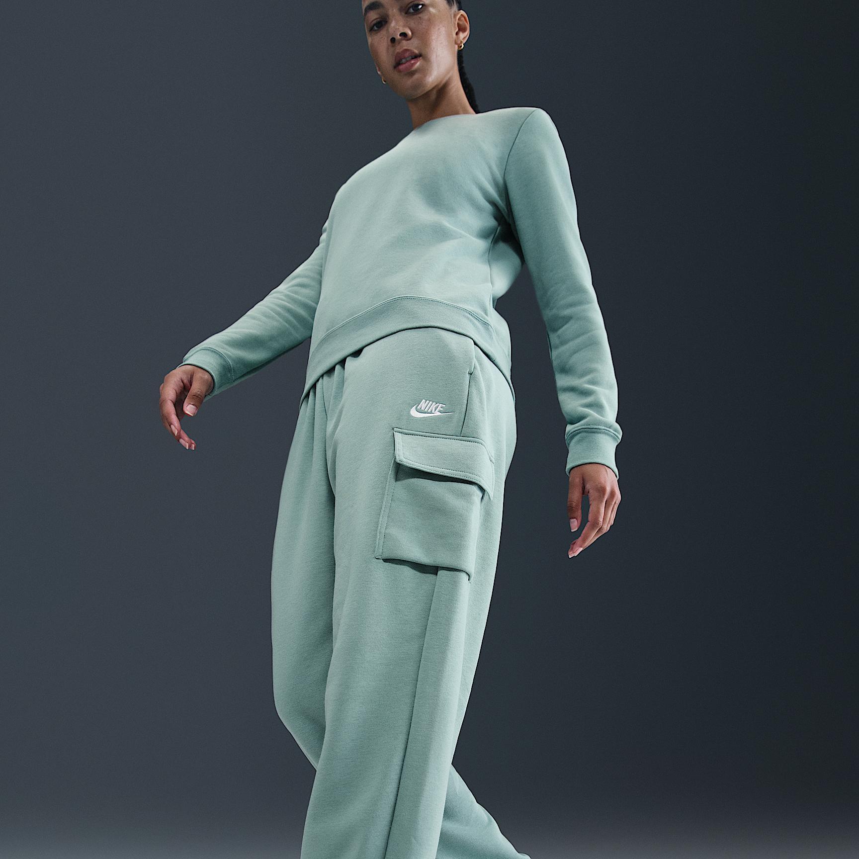 Women's Nike Sportswear Club Fleece Mid-Rise Oversized Cargo Sweatpants Product Image