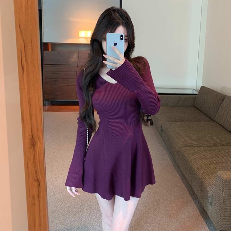 Long-Sleeve V-Neck Plain Knit Mini A-Line Dress Product Image