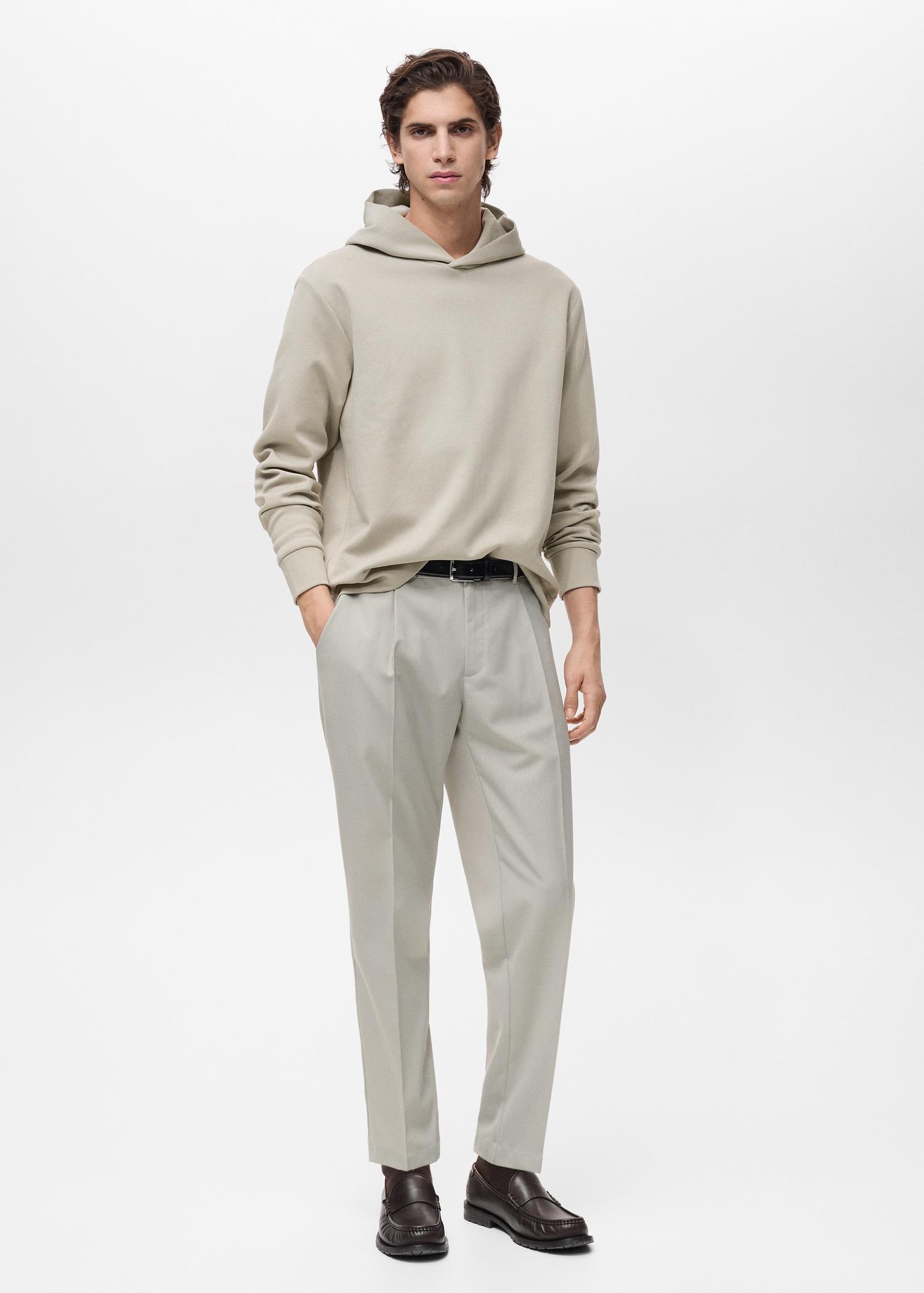 Regular-fit cotton hoodie - Men | MANGO USA Product Image