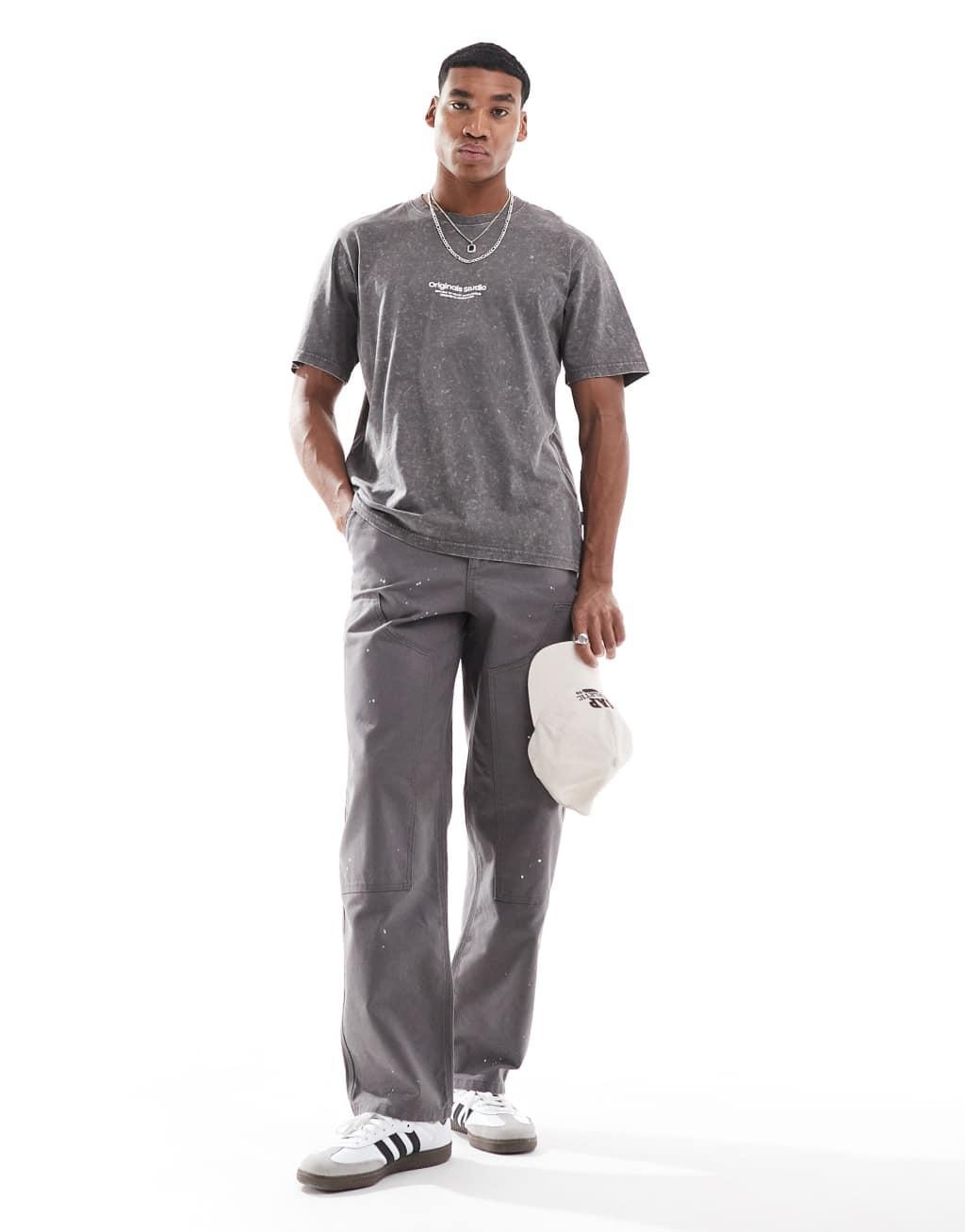 Jack & Jones oversized Originals chest logo T-shirt in washed gray Product Image