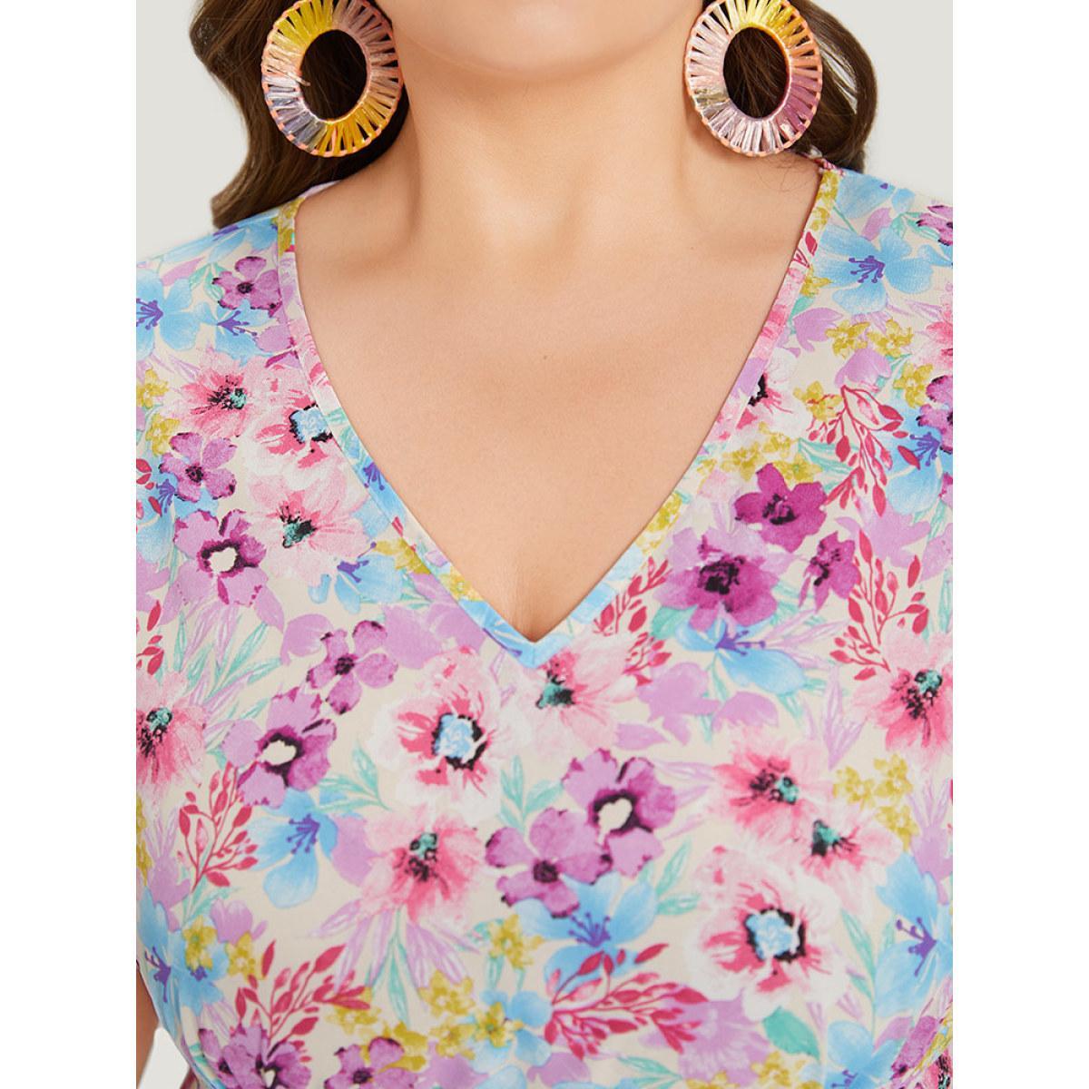 Plus Size Floral Print V Neck Gathered Puff Sleeve Dress Multicolor Women Elegant Elastic cuffs V-neck Short sleeve Curvy Midi Dress BloomChic 10/M Product Image