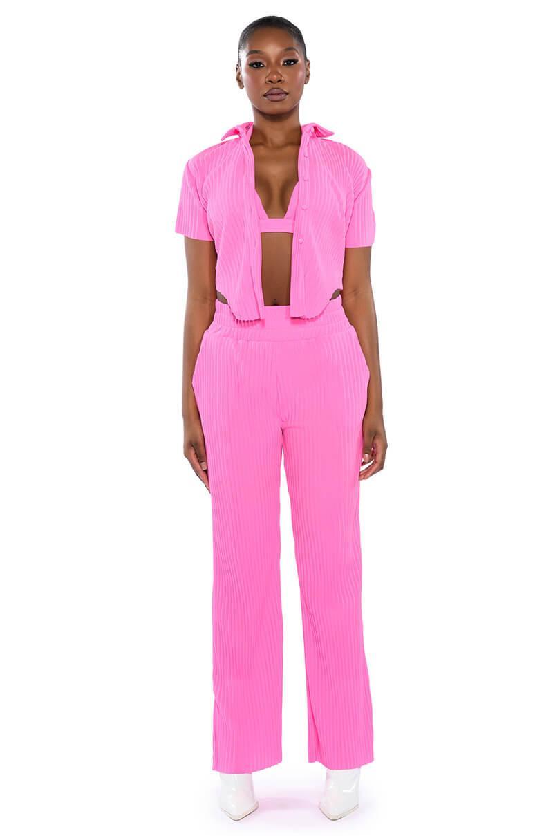 LUCY SHORT SLEEVE BUTTON DOWN IN PINK Product Image