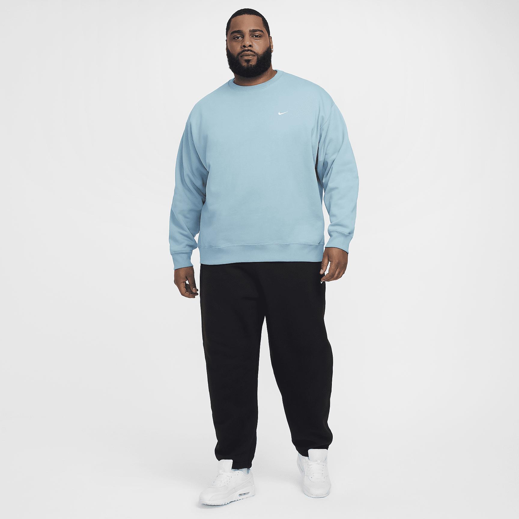 Nike Solo Swoosh Men's Fleece Crew Product Image