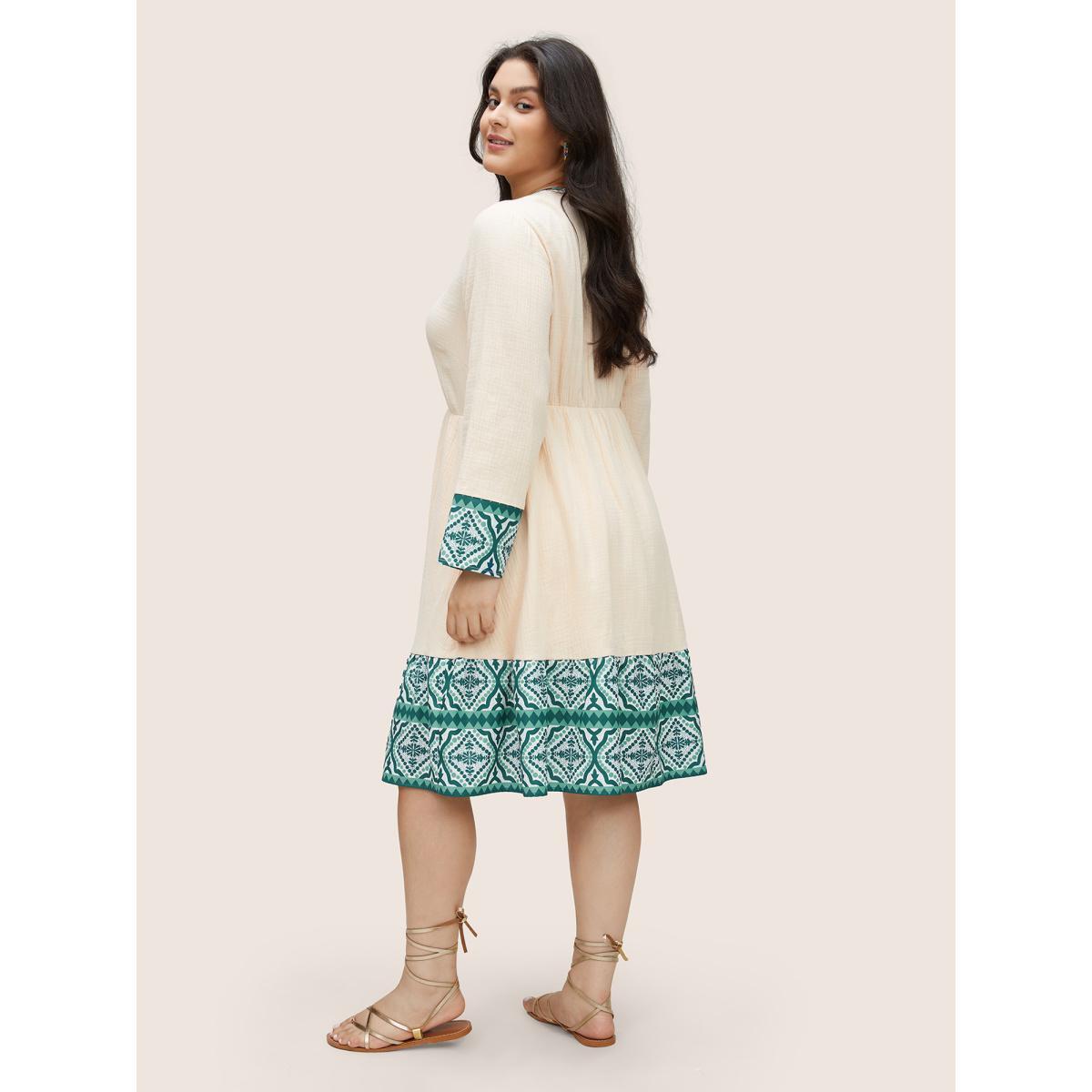 Plus Size Boho Print Patchwork Elastic Waist Texture Dress Apricot Women Resort Non V-neck Long Sleeve Curvy Knee Dress BloomChic 30/6X Product Image