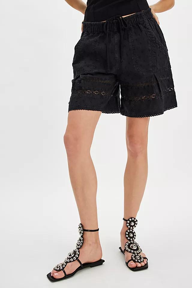 Medallion Gladitor Sandals Product Image