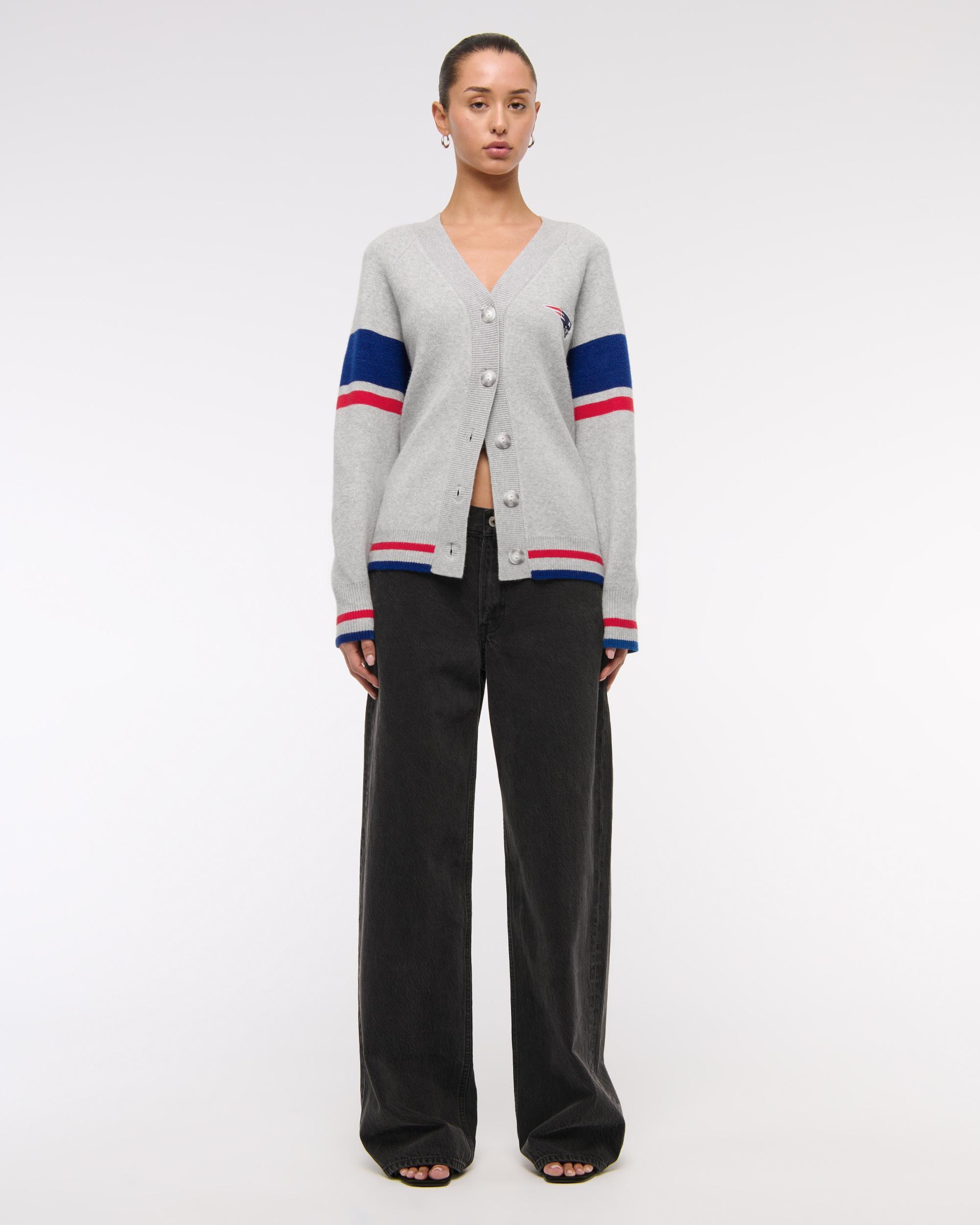 Pittsburgh Steelers LuxeLoft Cardigan Product Image