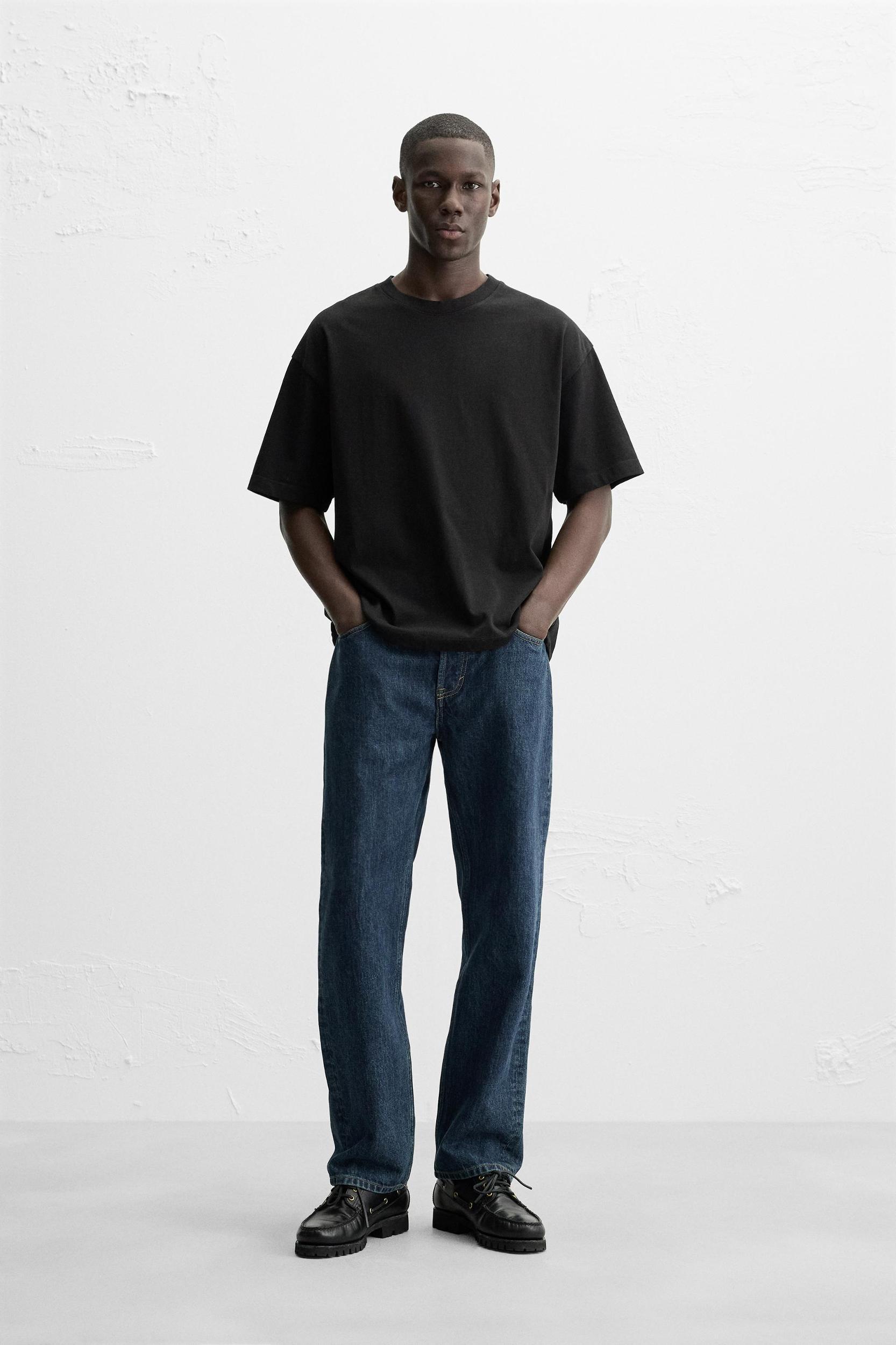 BASIC HEAVYWEIGHT T-SHIRT Product Image