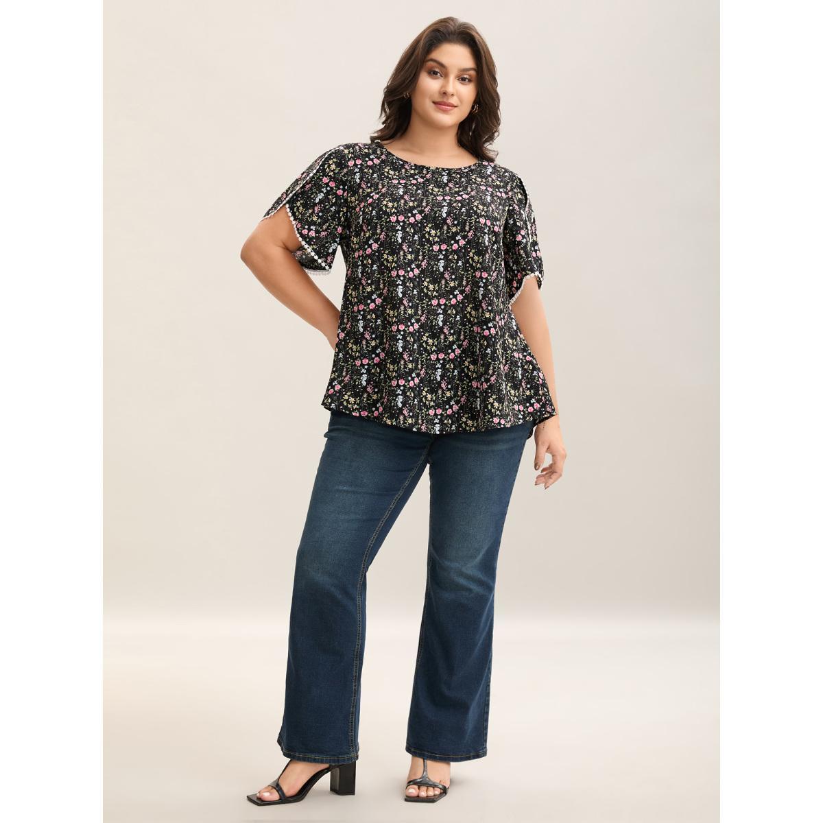 Plus Size Black Floral Print Petal Sleeve Shirt Women Short sleeve Round Neck Everyday-Elegant Blouses BloomChic 10/M Product Image