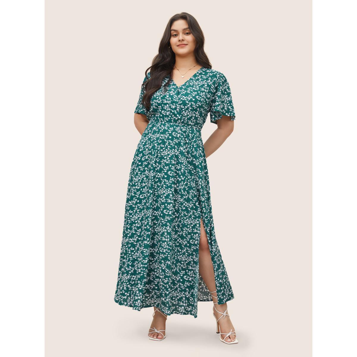 Ditsy Floral Printed Vintage Plus Size Women Vacation Long Dress Ruffle Sleeve Half Sleeve V Neck Pocket Elegance Dresses BloomChic Product Image