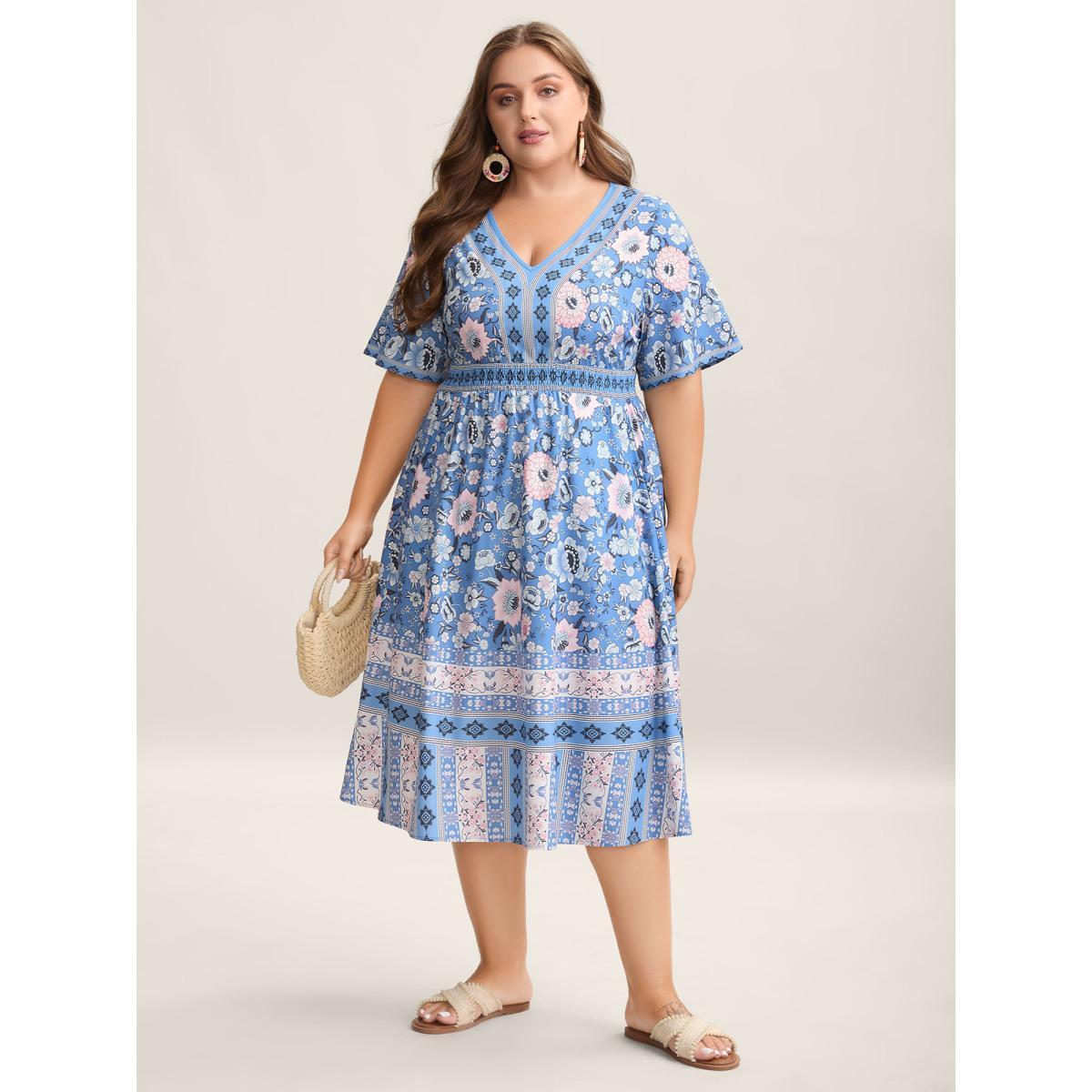 Plus Size Boho Print Pockets V-Neck Midi Dress Mediumblue Women Shirred V-neck Half Sleeve Curvy BloomChic 18-20/2X Product Image