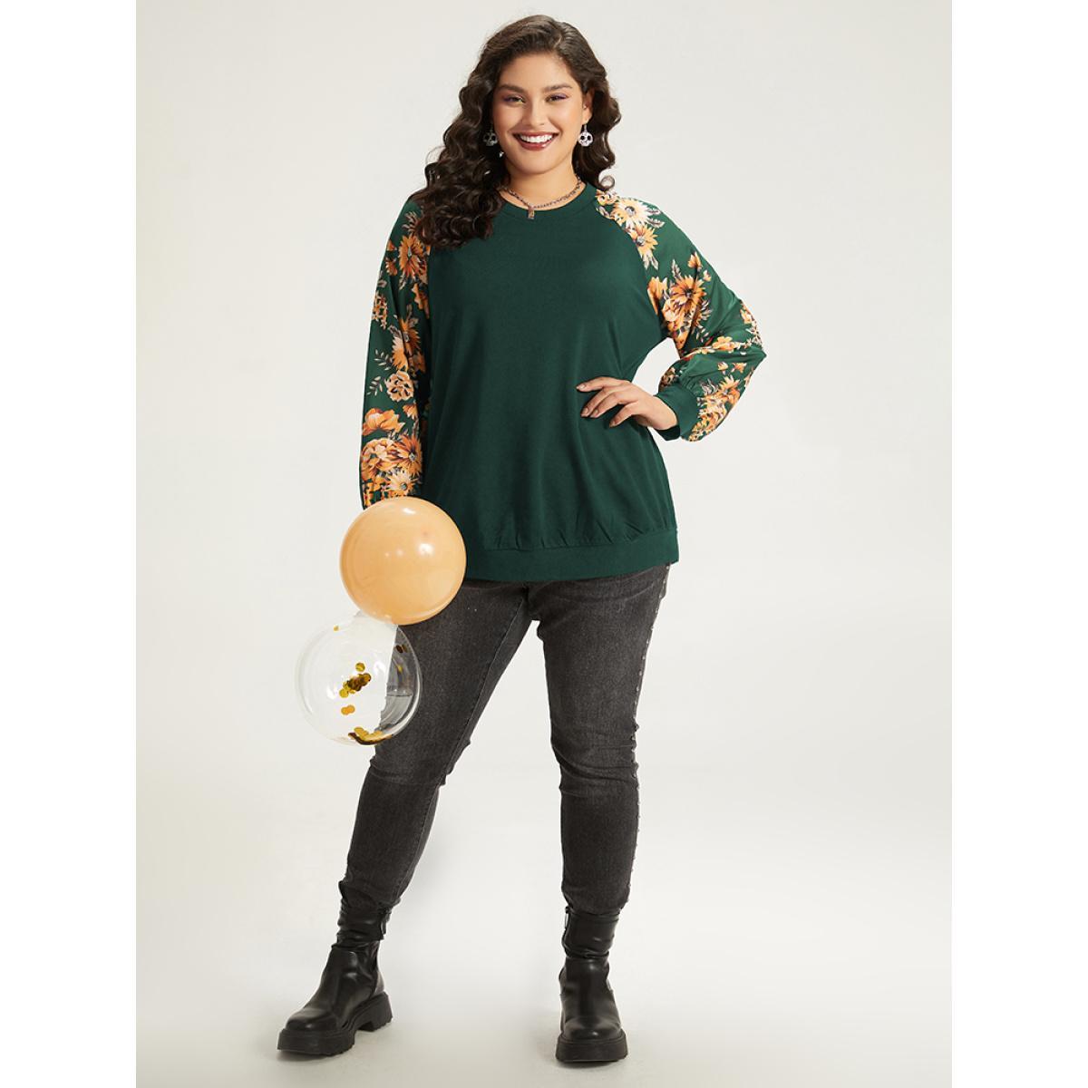 Plus Size Halloween Floral Patchwork Print Raglan Sleeve Sweatshirt Women DarkGreen Casual Elastic cuffs Round Neck Festival-Halloween Sweatshirts BloomChic 12/L Product Image