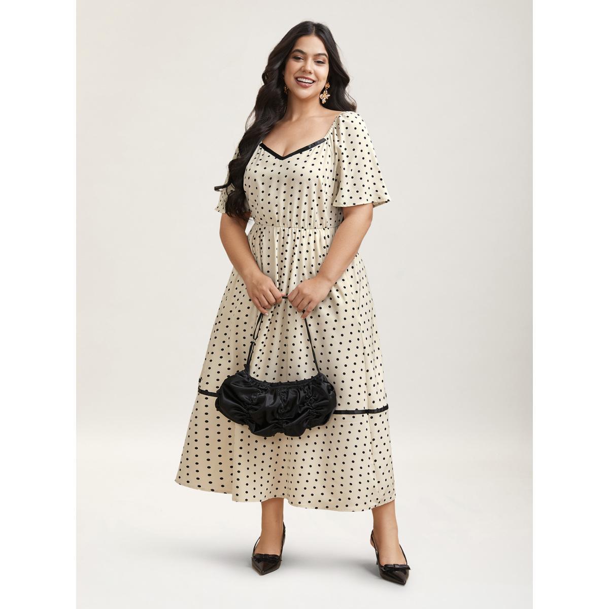 Plus Size Dot Print Sweetheart Neck Tiered Maxi Dress Apricot Women Elegant Woven ribbon&lace trim Heart neckline Short sleeve Curvy BloomChic 12/L Product Image