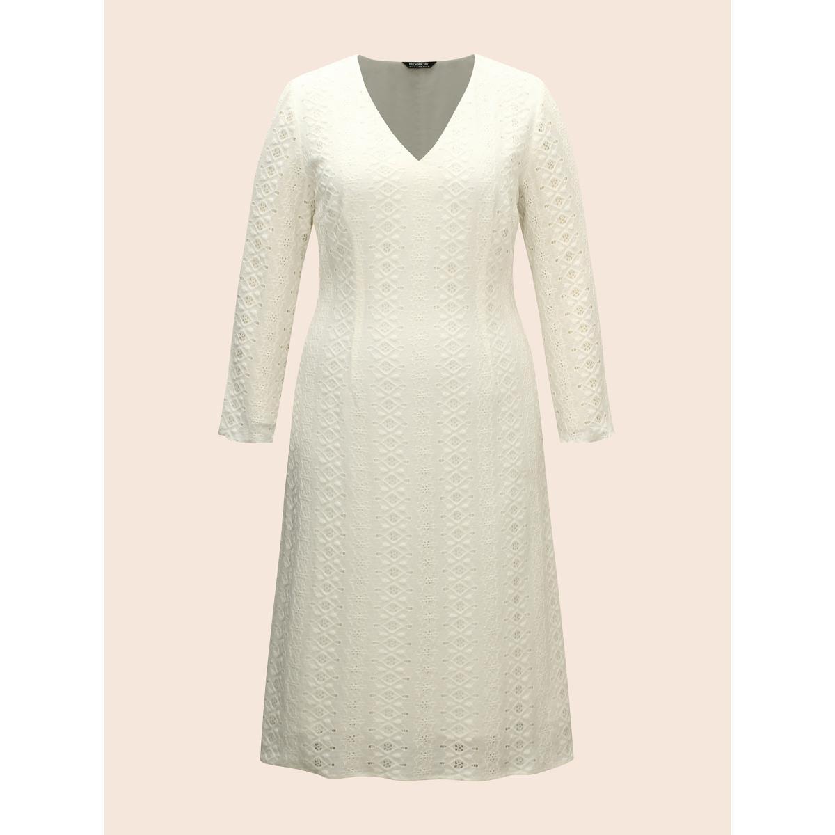 Plus Size Solid V Neck Broderie Anglaise Dress Ivory Women Casual Texture V-neck Extra Long Sleeve Curvy BloomChic 18-20/2X Product Image