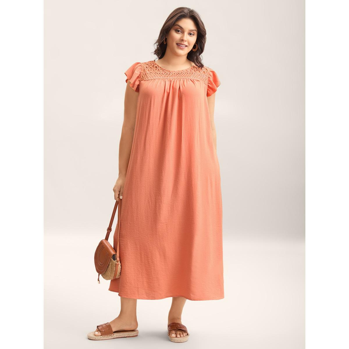 Plus Size Textured Cut-Out Neck Pockets Maxi Dress Coral Women Round Neck Cap Sleeve Curvy BloomChic 12/L Product Image