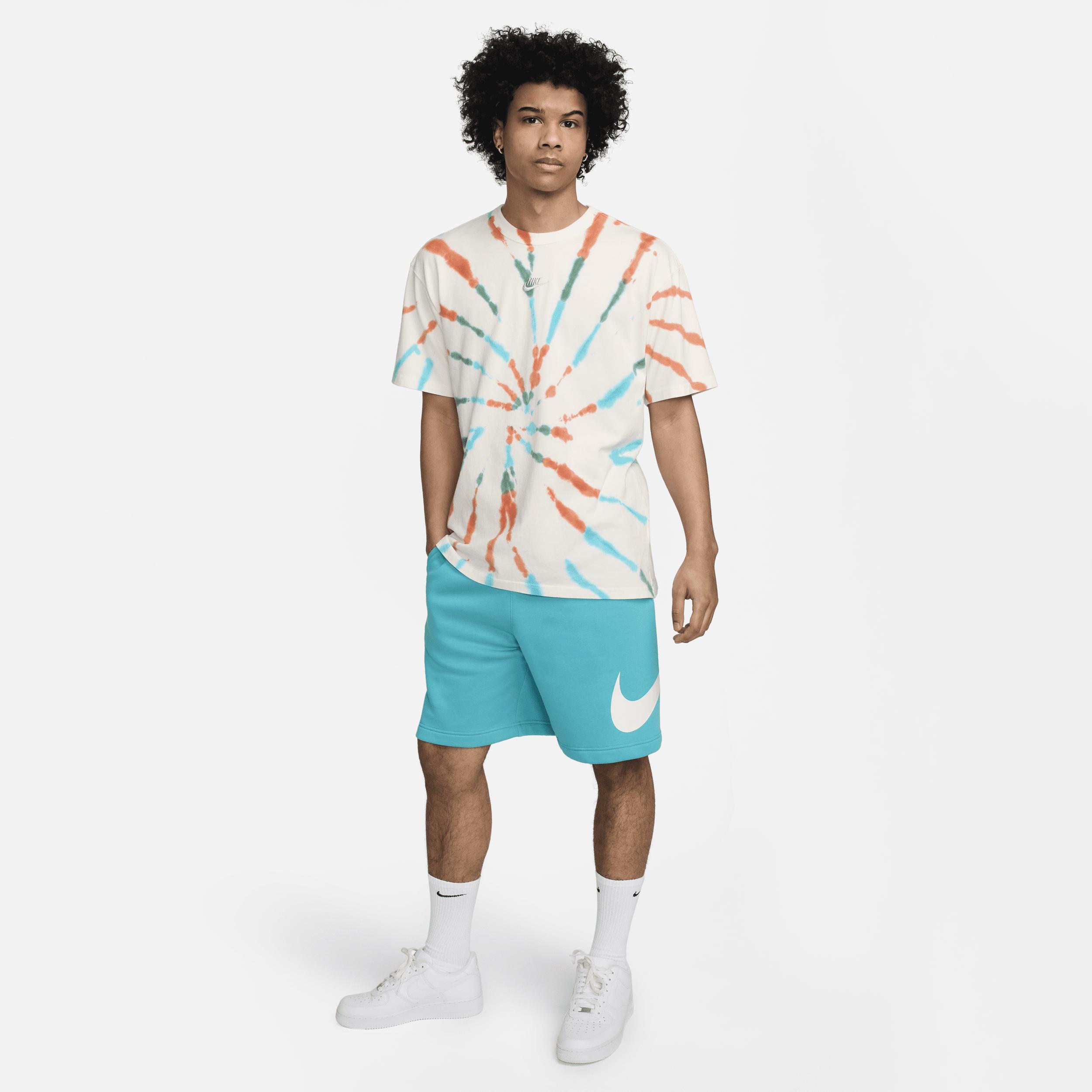 Nike Mens Sportswear Club Graphic Shorts Product Image