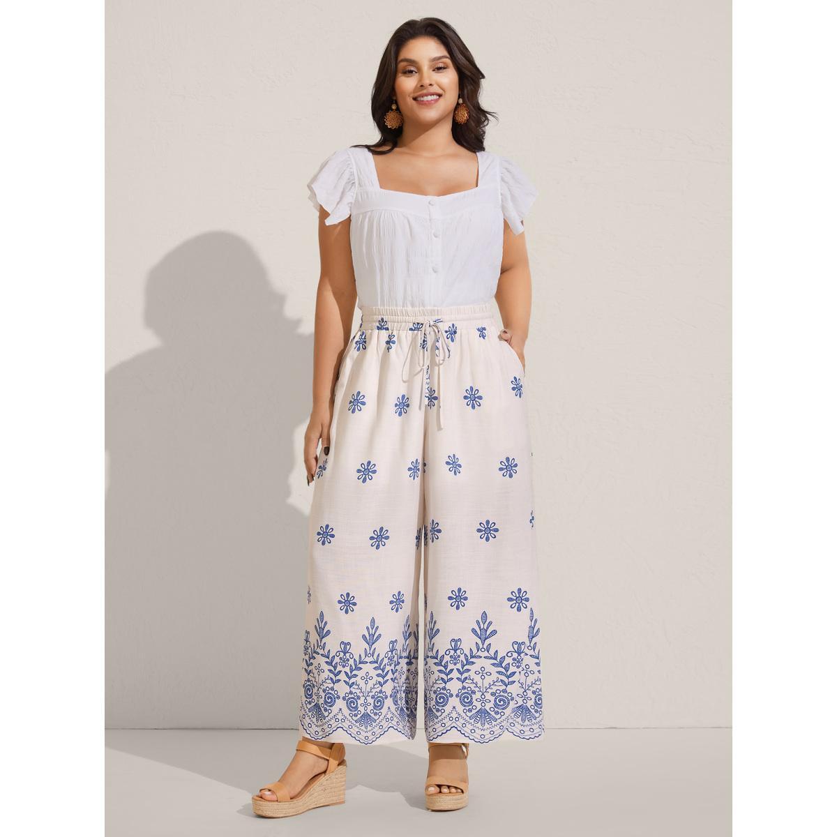 Plus Size Floral Print Wide-Leg Pants Women WhiteSmoke Resort Wide Leg Mid Rise Vacation Pants BloomChic 22-24/3X Product Image