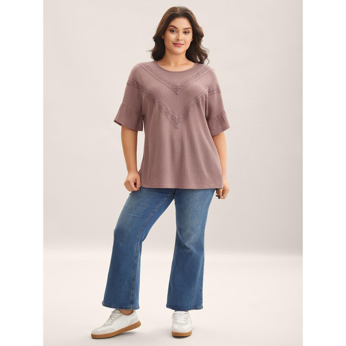Plus Size Textured Lace Ruffled Sleeve T-Shirt Rouge Women Woven ribbon&lace trim Round Neck Everyday-Casual T-shirts BloomChic 18-20/2X Product Image