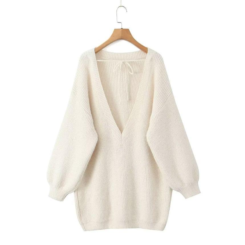 Long-Sleeve V-Neck Plain Sweater Product Image