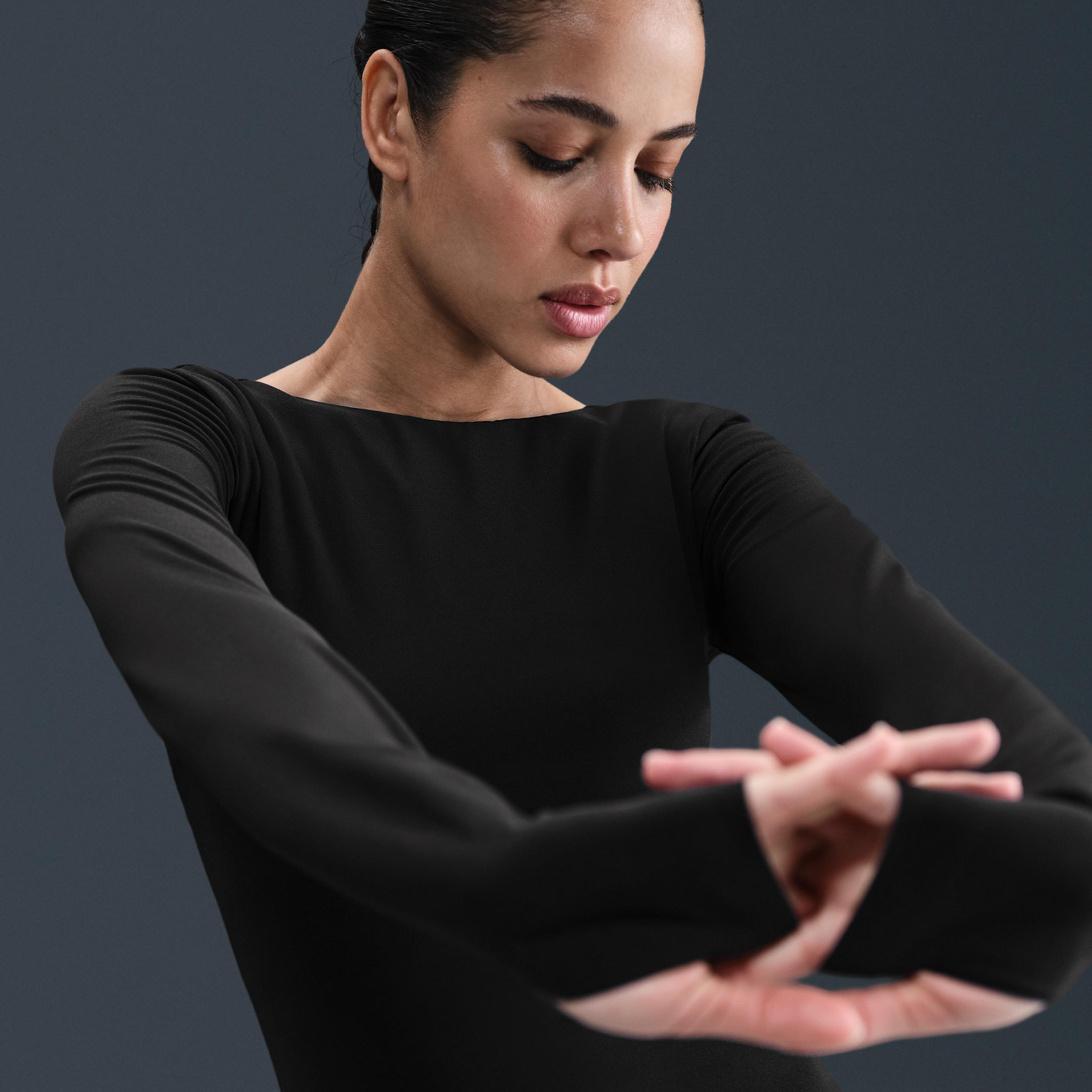 Nike Zenvy Women's Dri-FIT Long-Sleeve Top Product Image