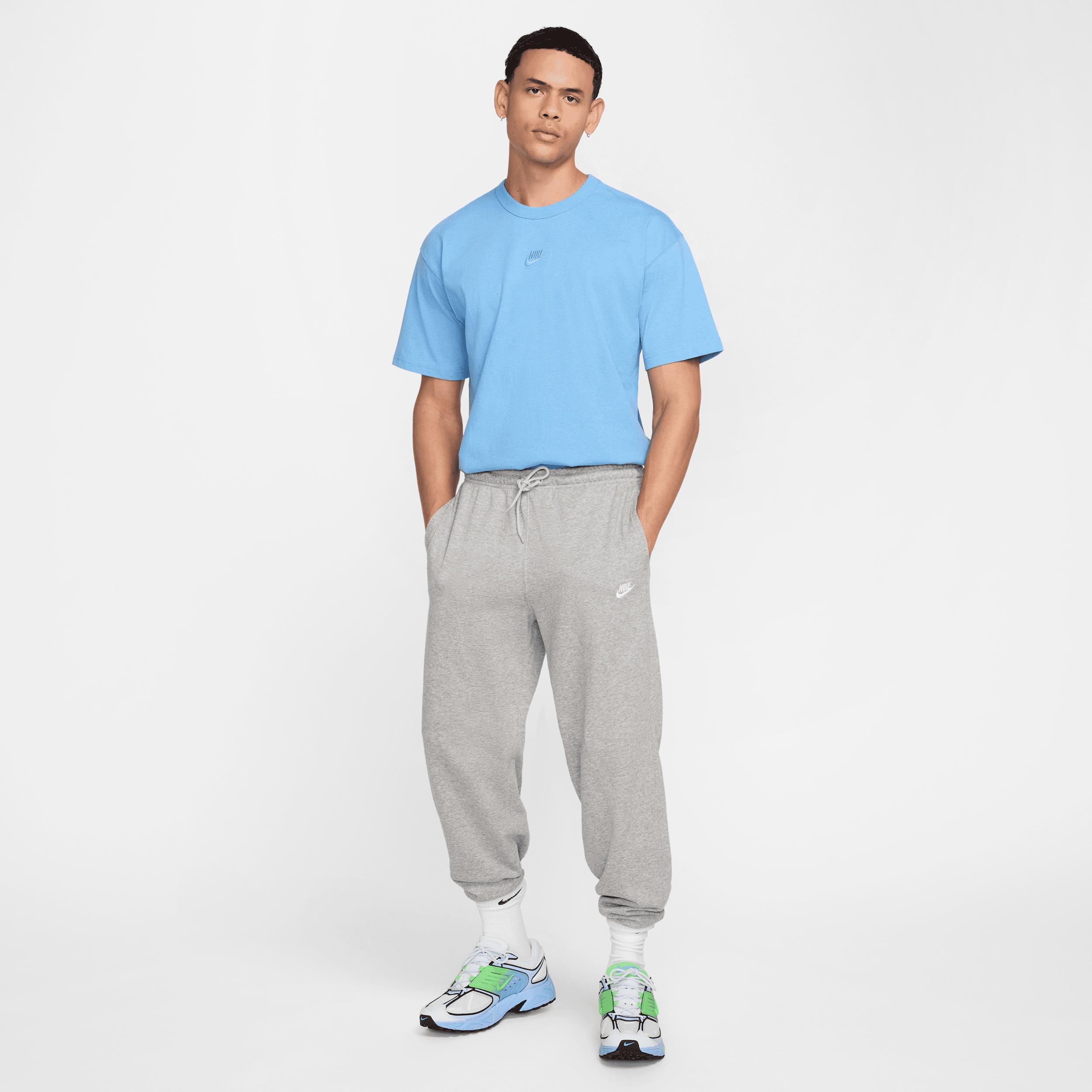 Nike Mens Sportswear Premium Essentials T-Shirt Product Image
