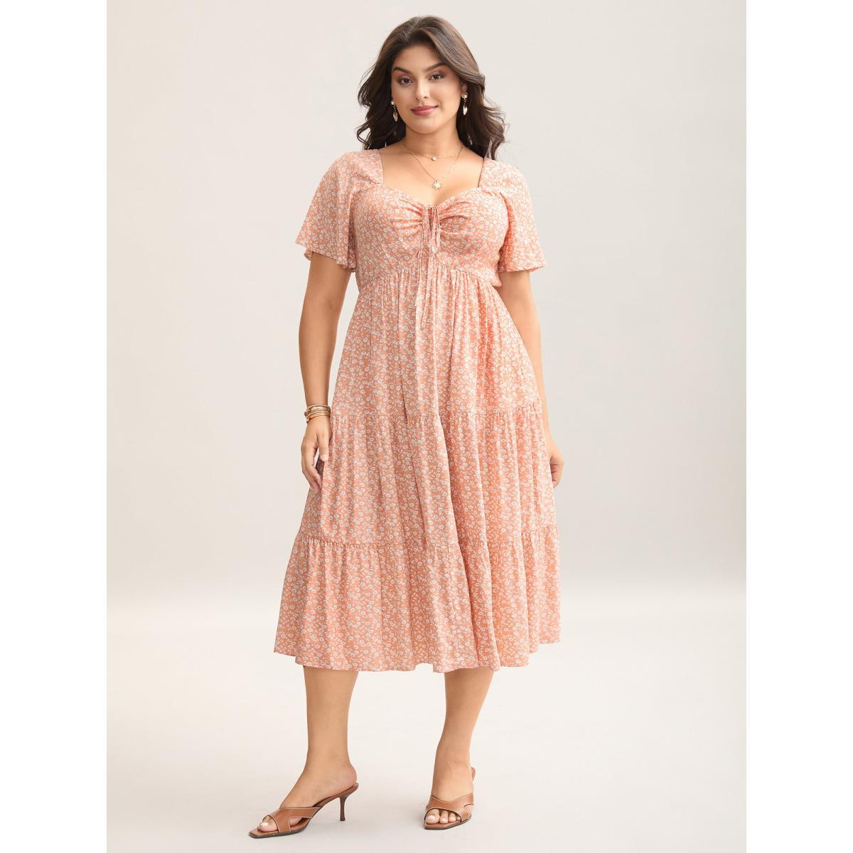 Plus Size Ditsy Floral Sweetheart Drawstring Pocket Tiered Dress Lightorange Women Elegant Non V-neck Short sleeve Curvy Midi Dress BloomChic 26/4X Product Image