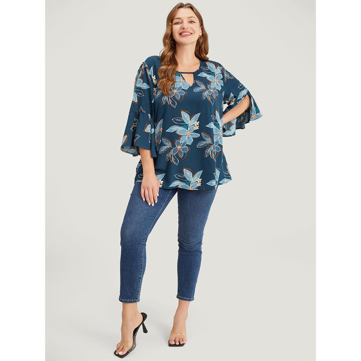 Plus Size Aegean Floral Print Keyhole Neck Split Bell Sleeve Blouse Women Elegant Elbow-length sleeve Round Neck Dailywear Blouses BloomChic 10/M Product Image